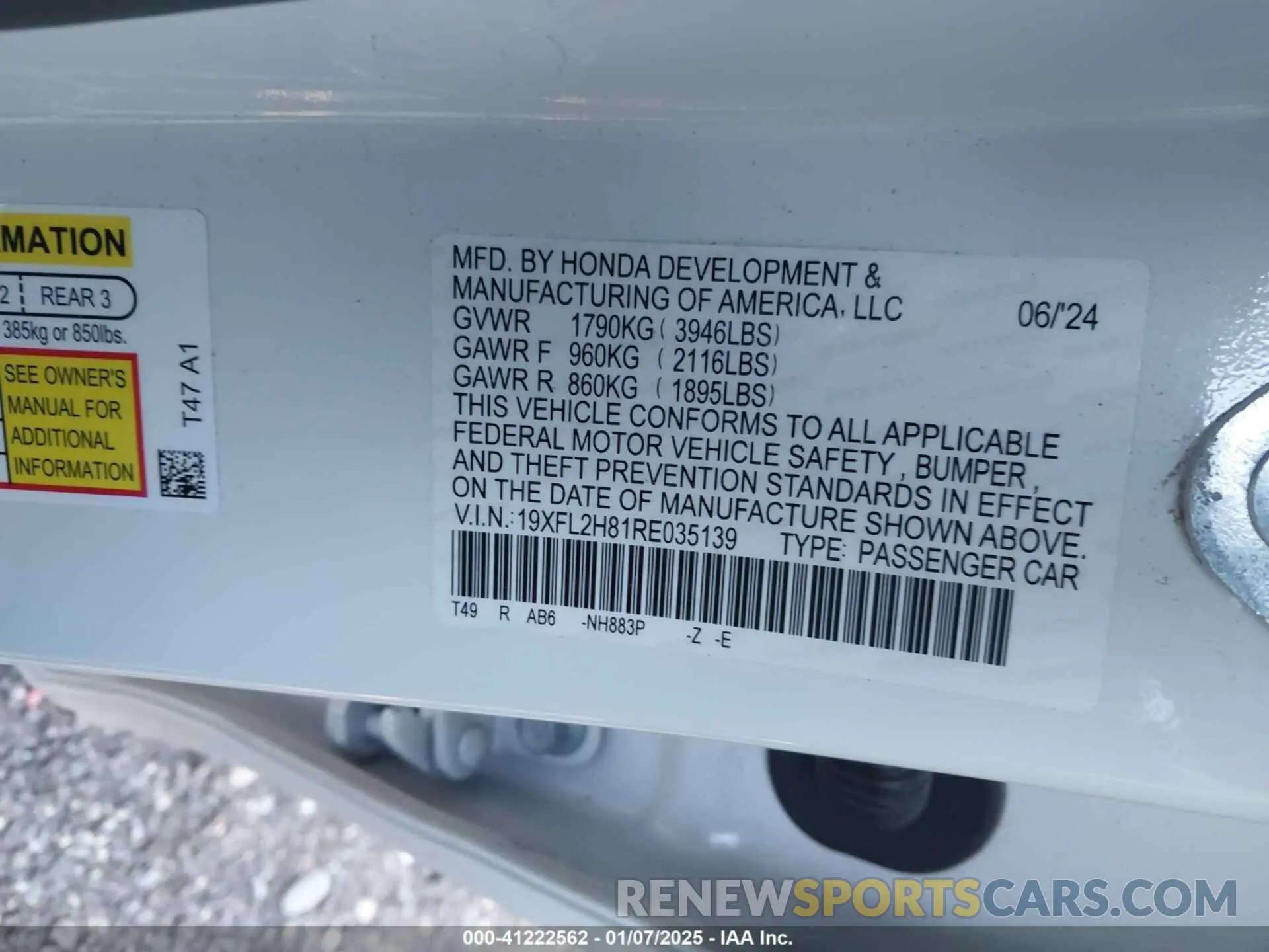 10 Photograph of a damaged car 19XFL2H81RE035139 HONDA CIVIC 2024