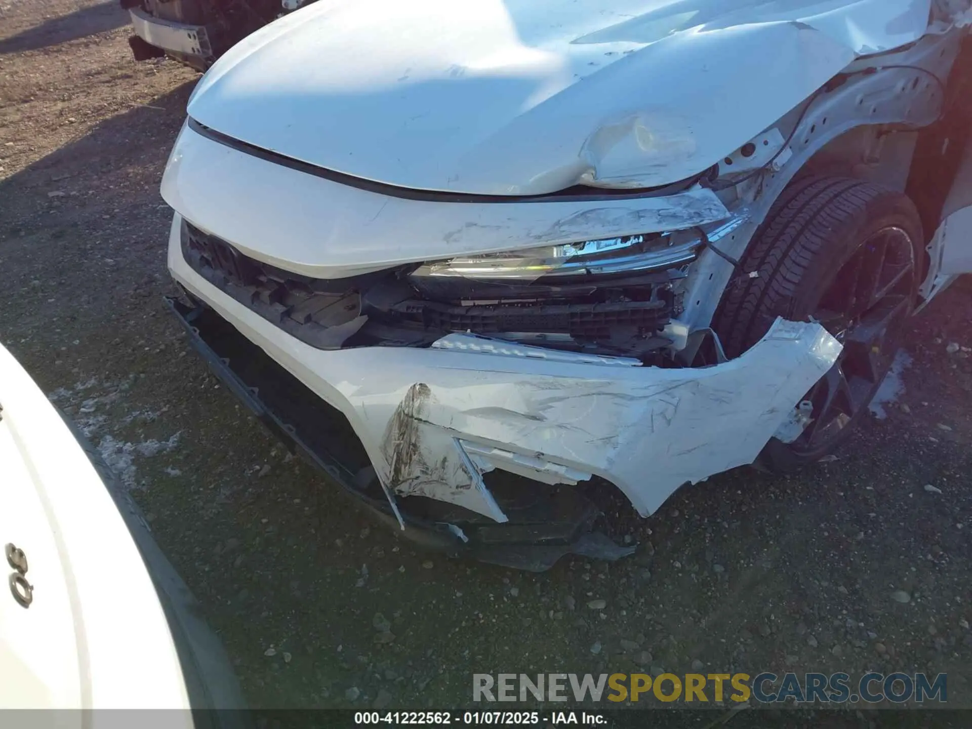 17 Photograph of a damaged car 19XFL2H81RE035139 HONDA CIVIC 2024