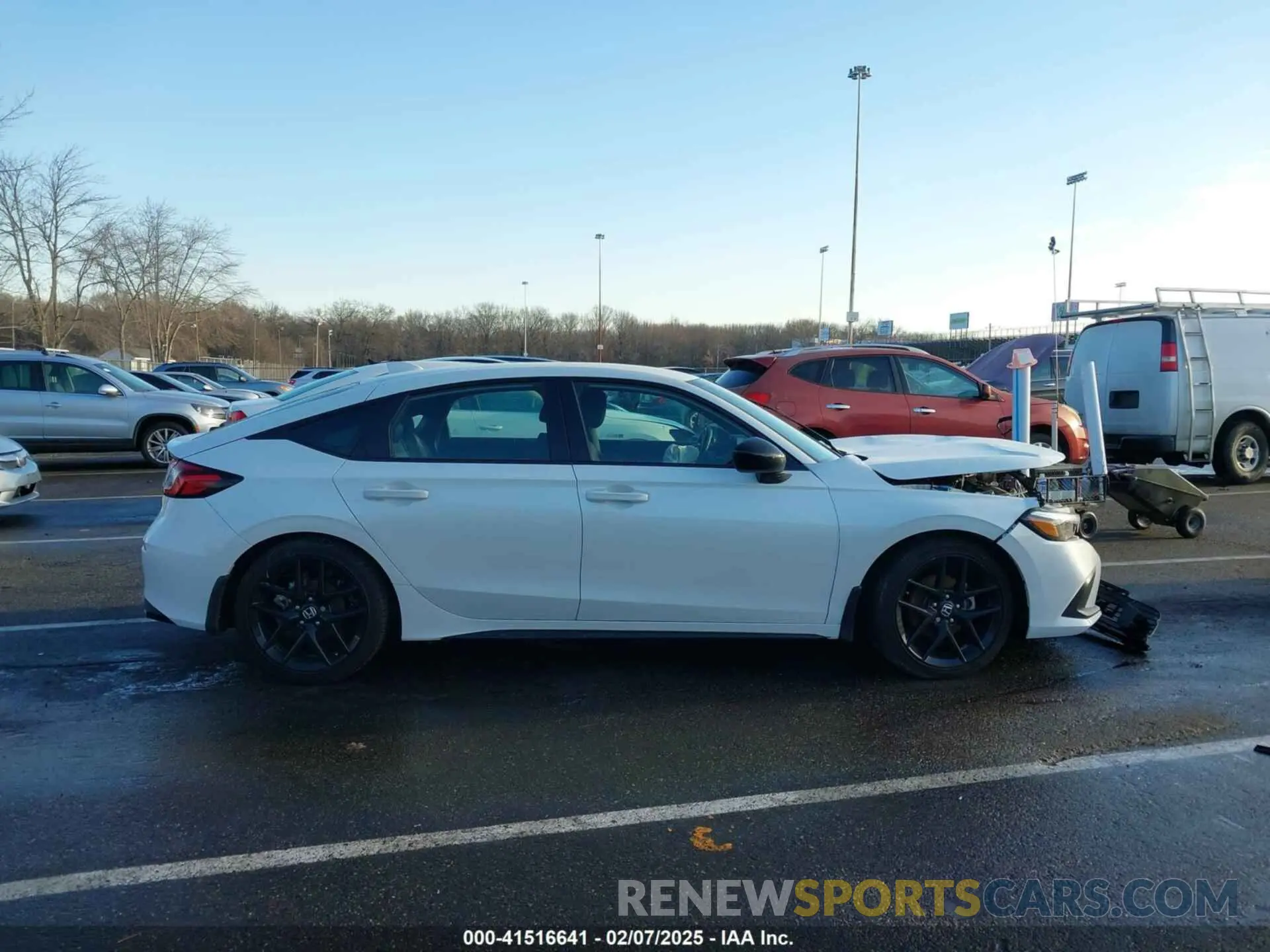 14 Photograph of a damaged car 19XFL2H81RE035223 HONDA CIVIC 2024