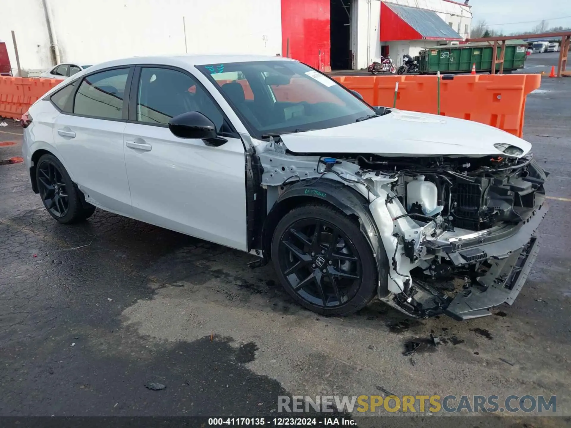 1 Photograph of a damaged car 19XFL2H81RE039353 HONDA CIVIC 2024