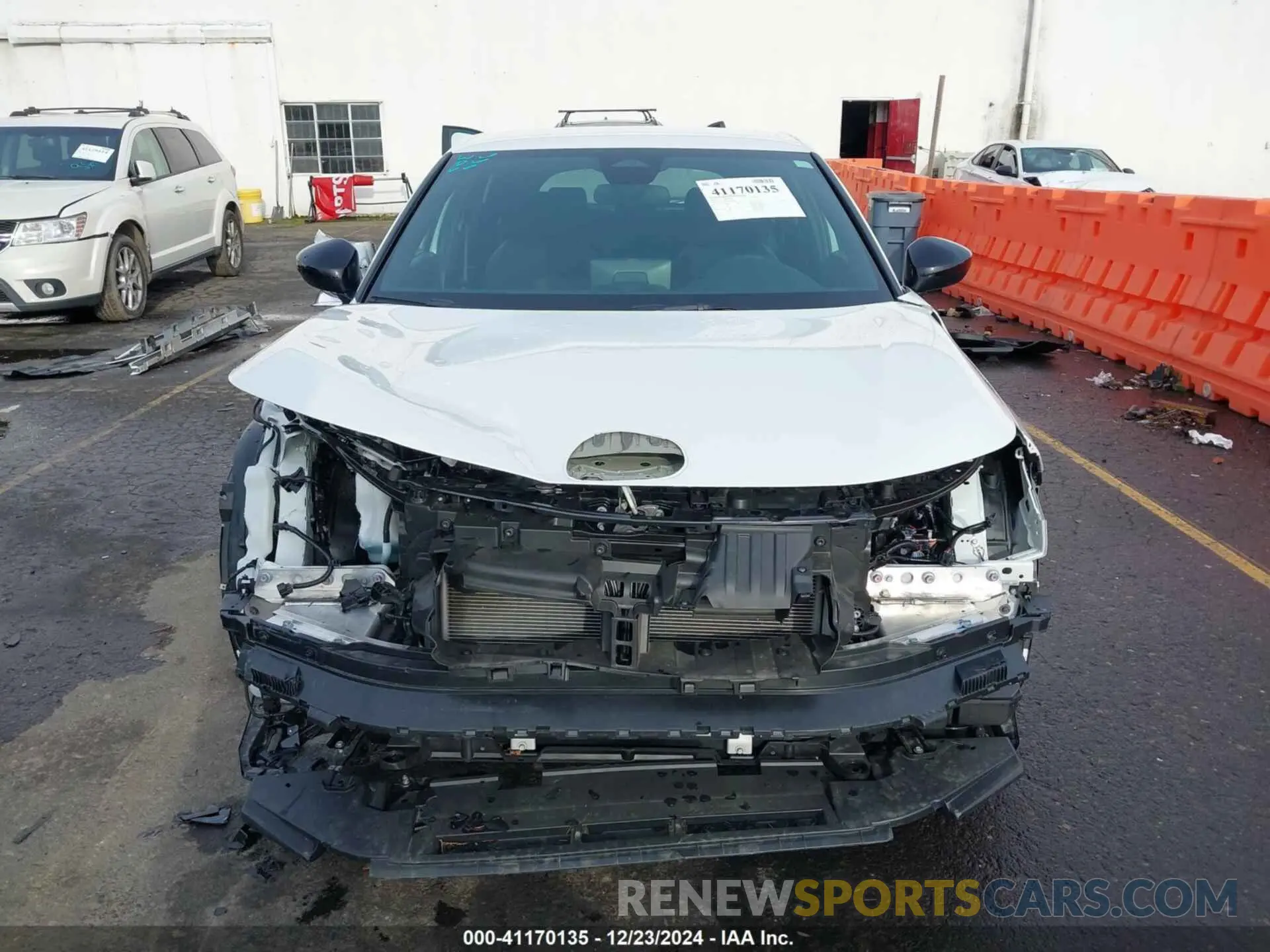 13 Photograph of a damaged car 19XFL2H81RE039353 HONDA CIVIC 2024