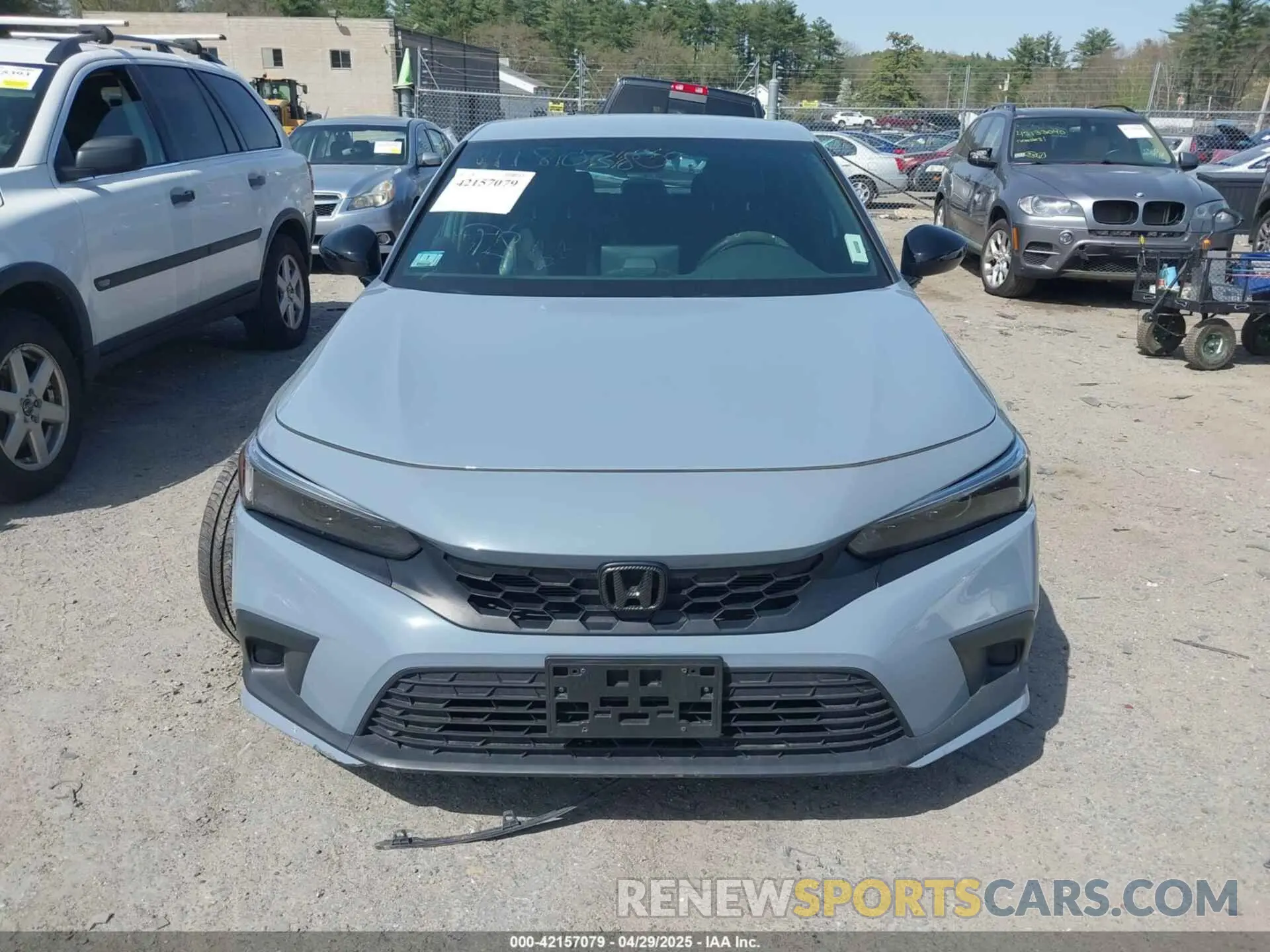 11 Photograph of a damaged car 19XFL2H82RE003574 HONDA CIVIC 2024