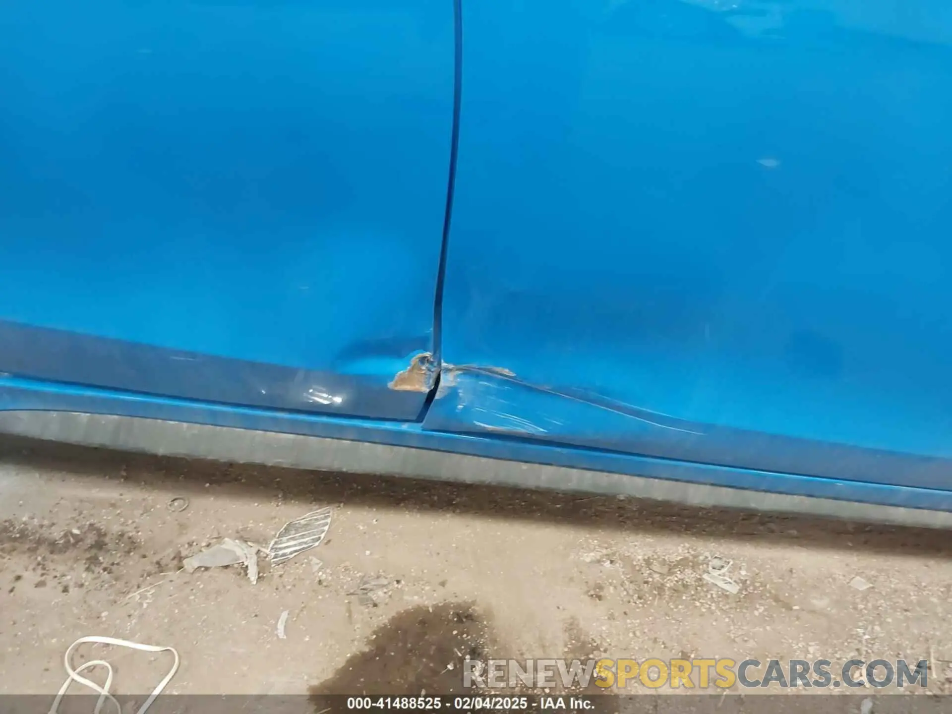 19 Photograph of a damaged car 19XFL2H82RE025459 HONDA CIVIC 2024