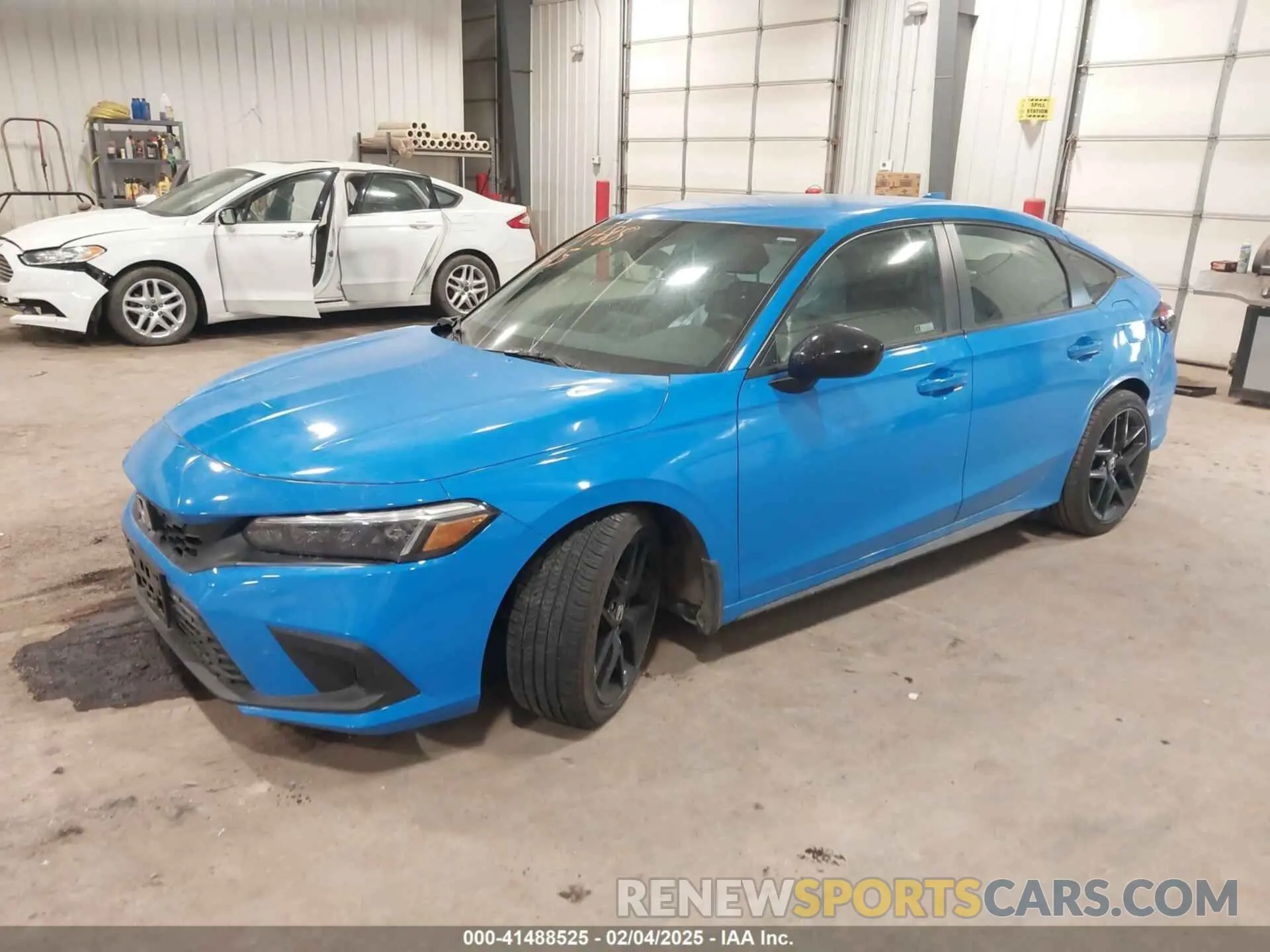 2 Photograph of a damaged car 19XFL2H82RE025459 HONDA CIVIC 2024