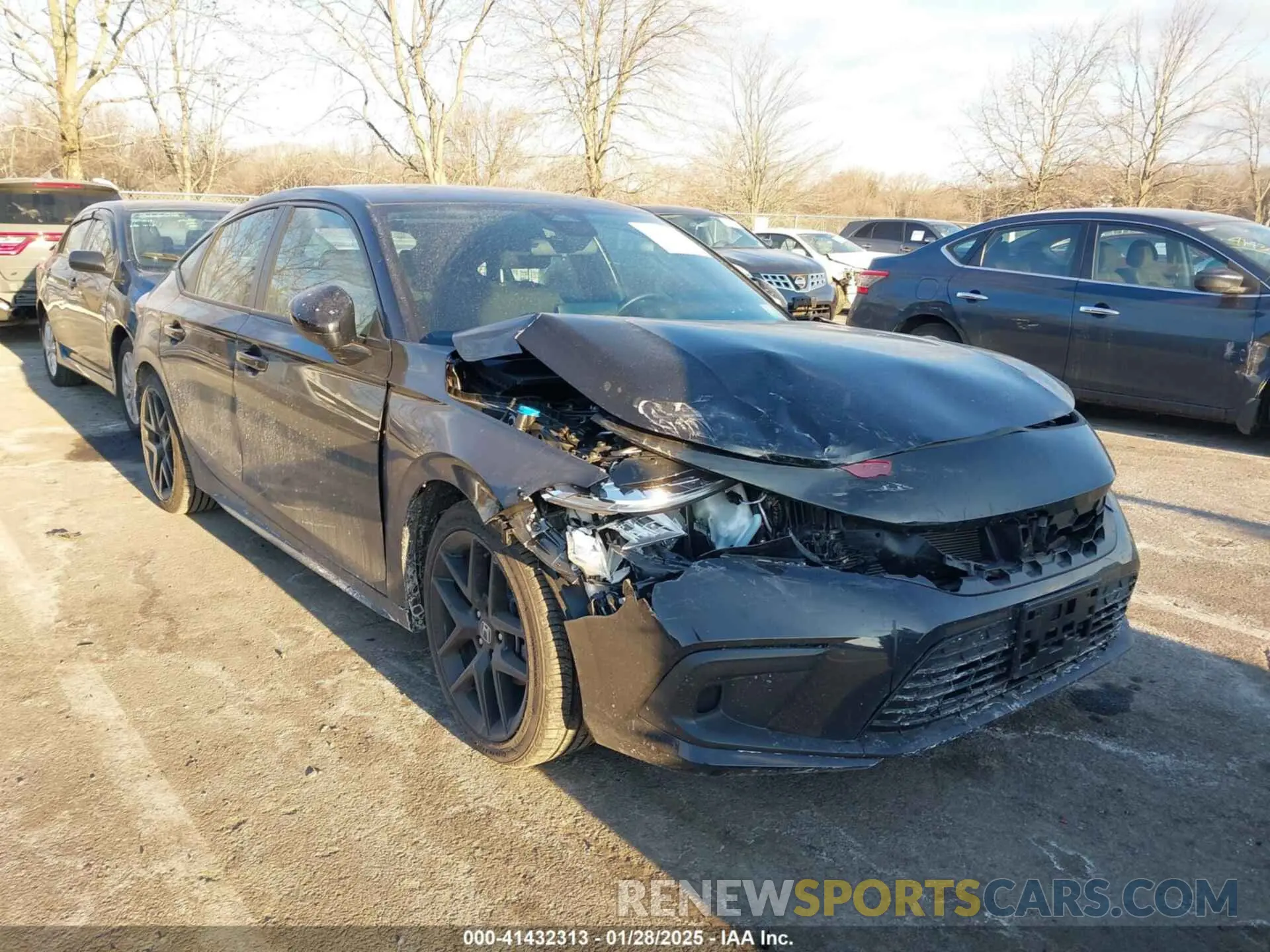 1 Photograph of a damaged car 19XFL2H82RE041726 HONDA CIVIC 2024