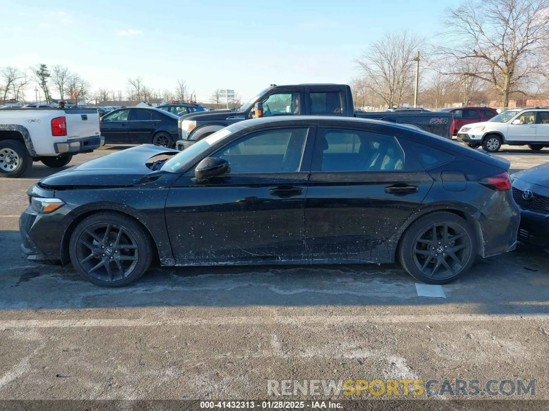 14 Photograph of a damaged car 19XFL2H82RE041726 HONDA CIVIC 2024