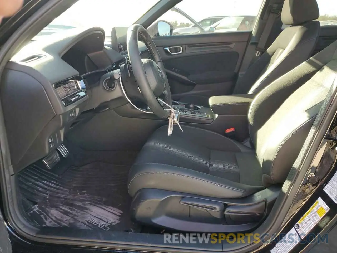 7 Photograph of a damaged car 19XFL2H83RE029231 HONDA CIVIC 2024