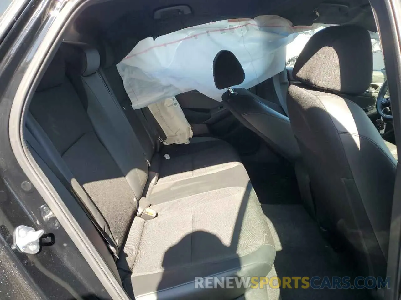 10 Photograph of a damaged car 19XFL2H83RE030640 HONDA CIVIC 2024