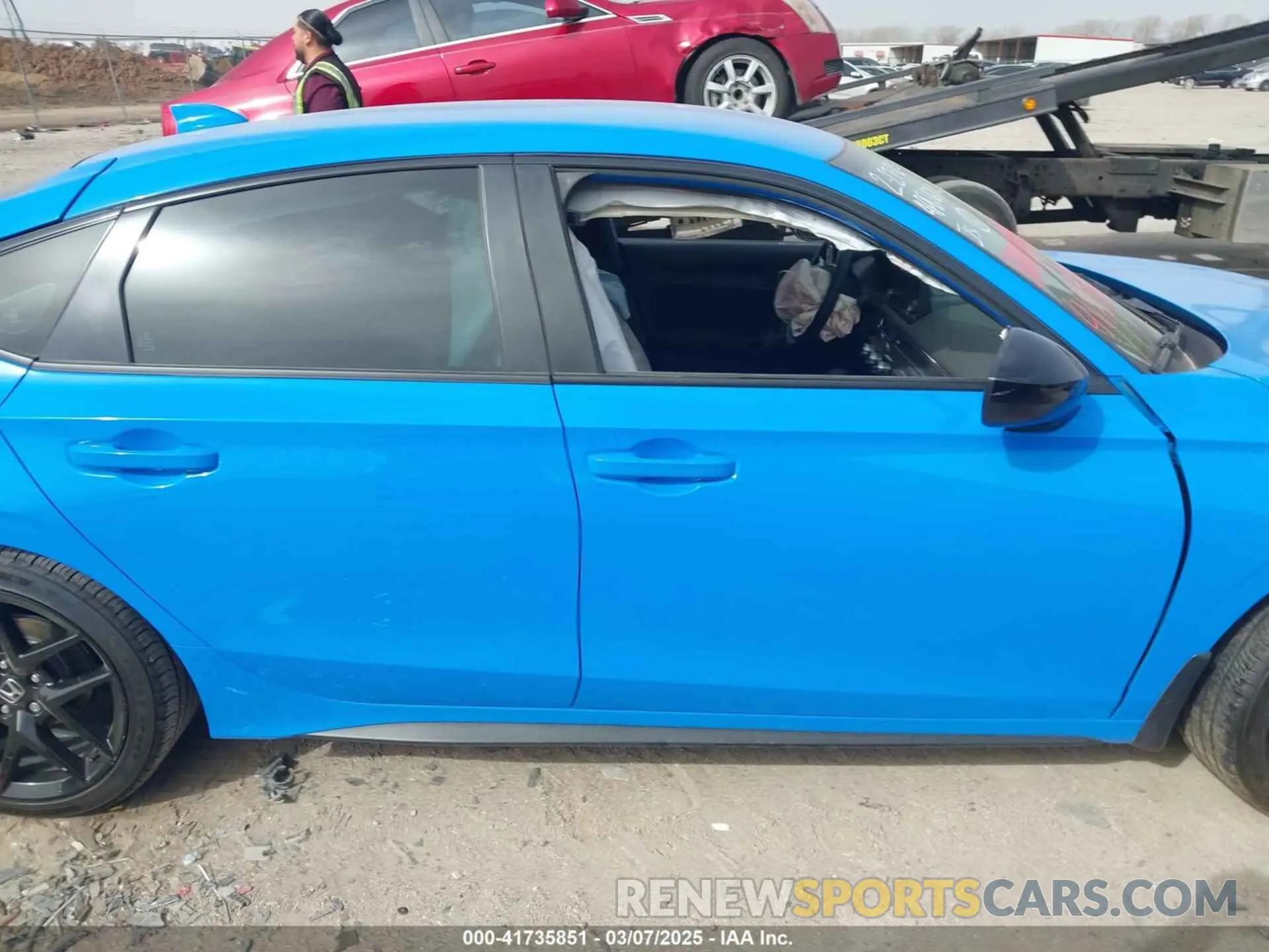 12 Photograph of a damaged car 19XFL2H83RE031304 HONDA CIVIC 2024