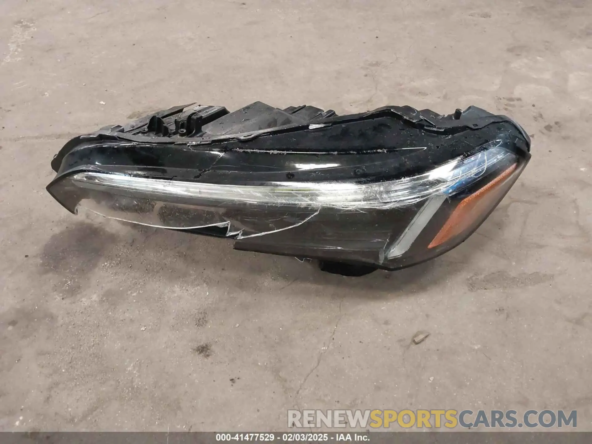12 Photograph of a damaged car 19XFL2H83RE035885 HONDA CIVIC 2024