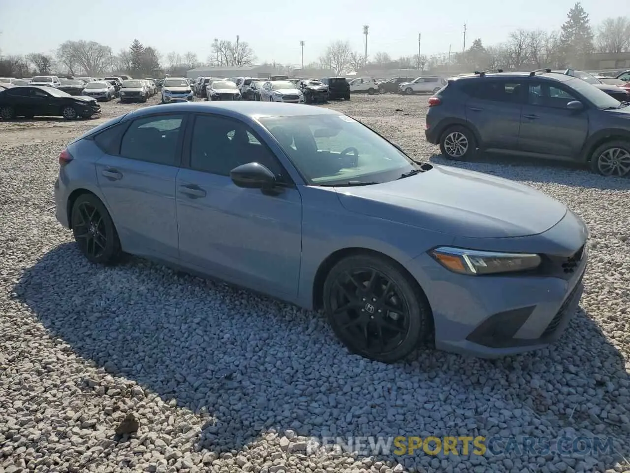 4 Photograph of a damaged car 19XFL2H84RE005004 HONDA CIVIC 2024