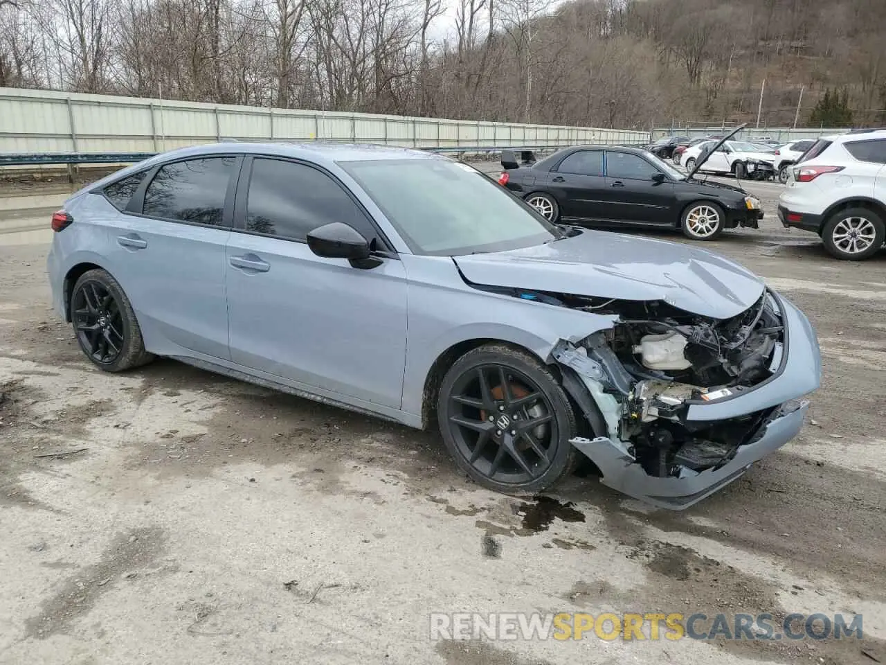 4 Photograph of a damaged car 19XFL2H84RE010557 HONDA CIVIC 2024