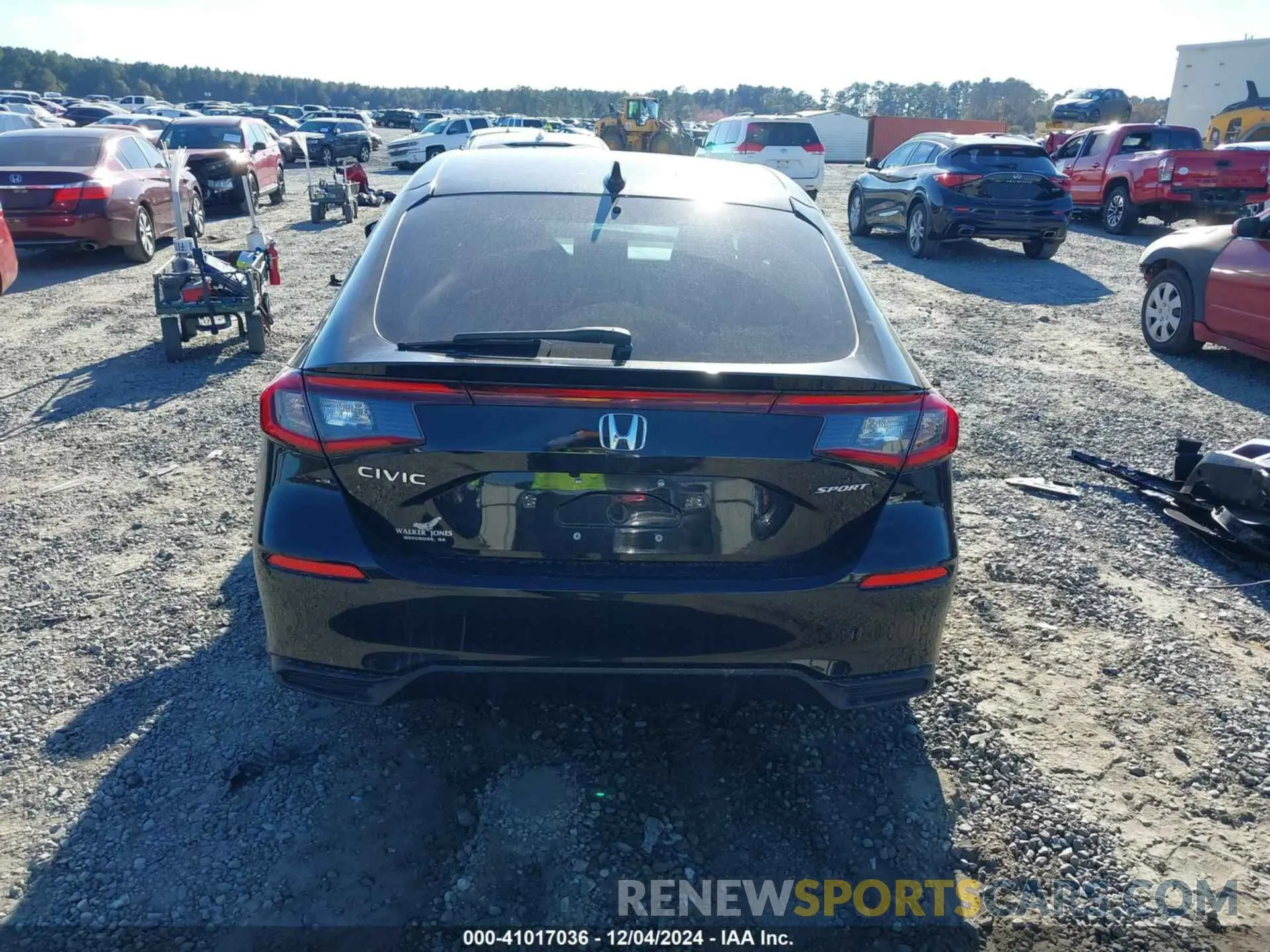 15 Photograph of a damaged car 19XFL2H84RE032512 HONDA CIVIC 2024