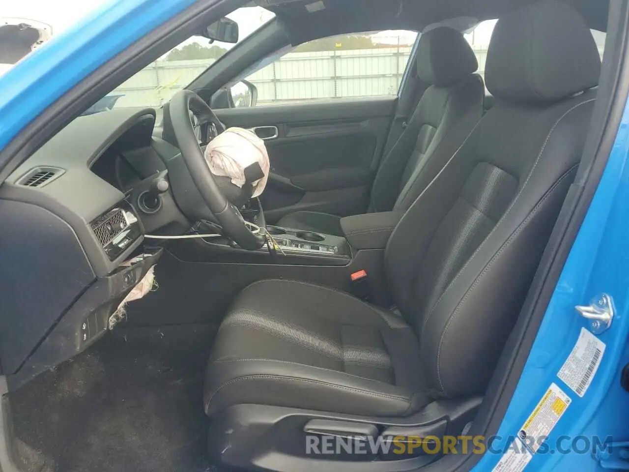 7 Photograph of a damaged car 19XFL2H84RE034468 HONDA CIVIC 2024