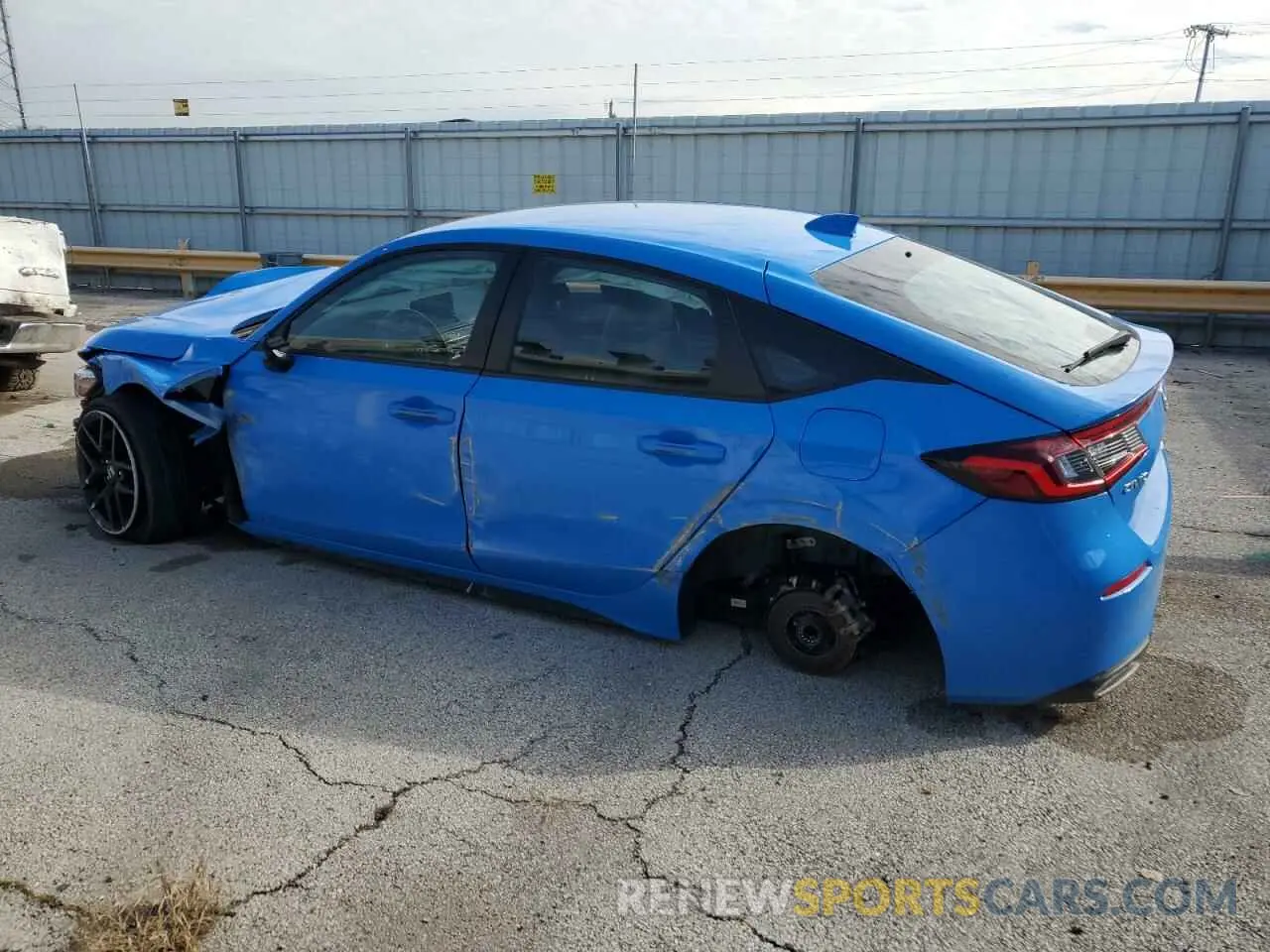 2 Photograph of a damaged car 19XFL2H85RE003987 HONDA CIVIC 2024