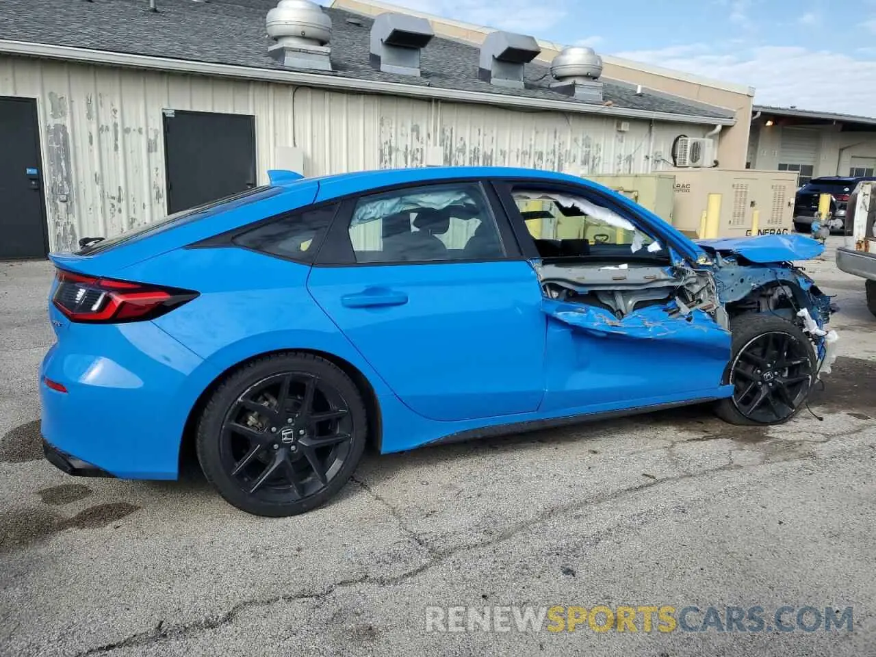 3 Photograph of a damaged car 19XFL2H85RE003987 HONDA CIVIC 2024