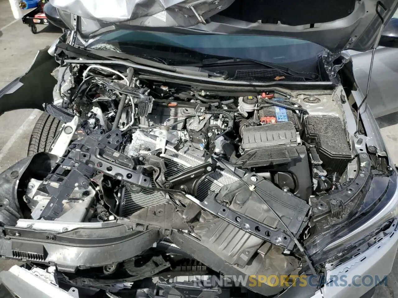 11 Photograph of a damaged car 19XFL2H85RE011152 HONDA CIVIC 2024