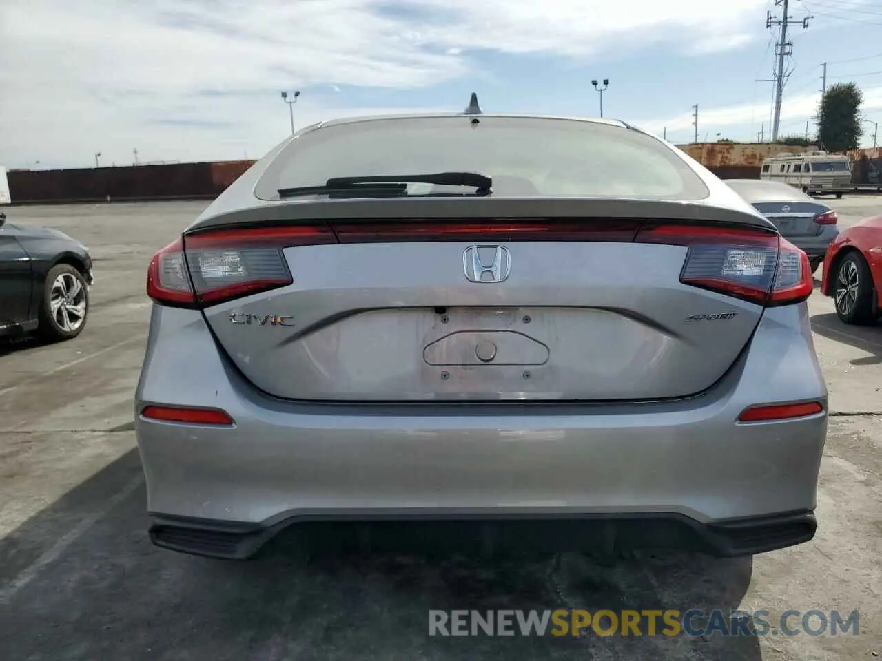 6 Photograph of a damaged car 19XFL2H85RE011152 HONDA CIVIC 2024