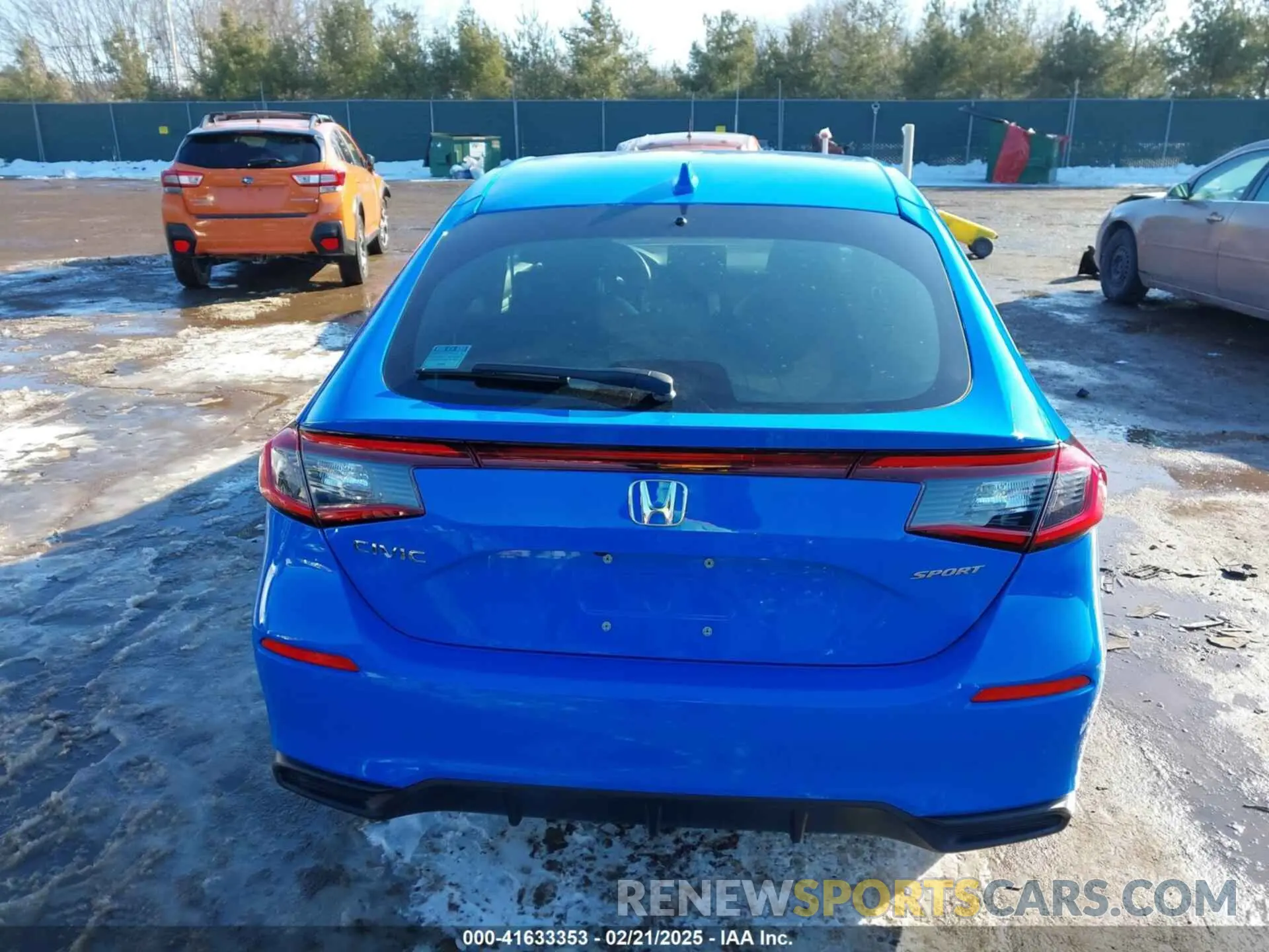 16 Photograph of a damaged car 19XFL2H85RE012219 HONDA CIVIC 2024