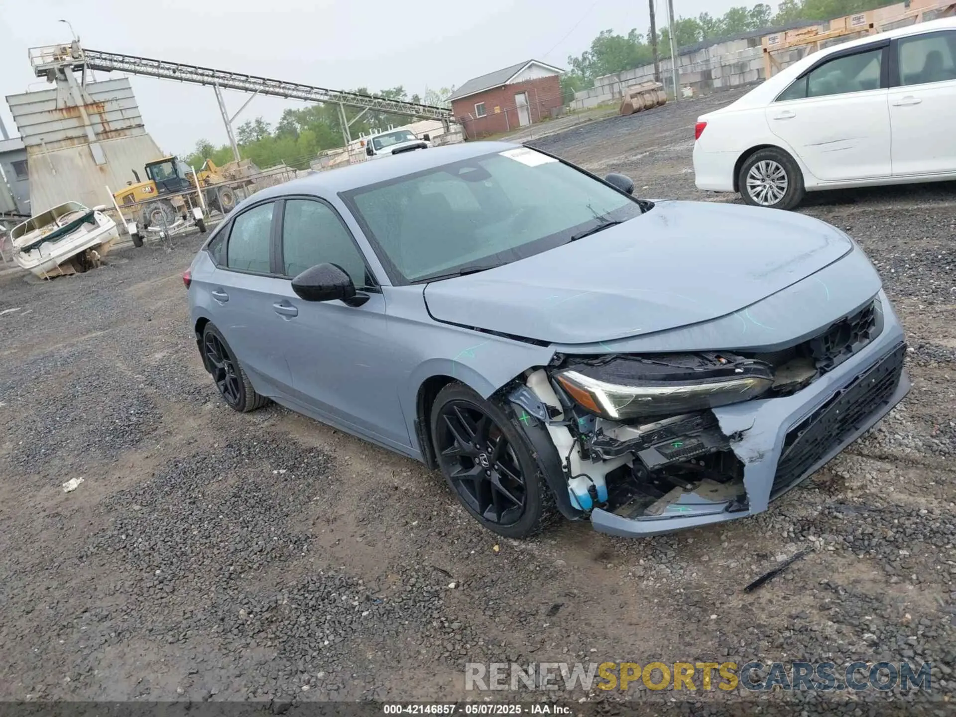 1 Photograph of a damaged car 19XFL2H85RE013287 HONDA CIVIC 2024