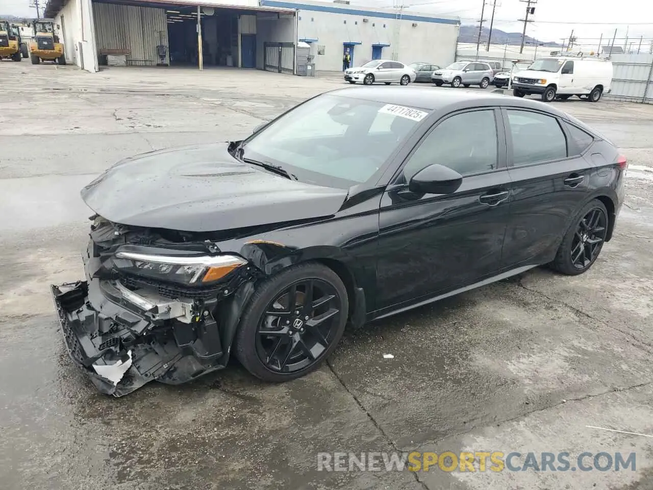 1 Photograph of a damaged car 19XFL2H85RE025813 HONDA CIVIC 2024