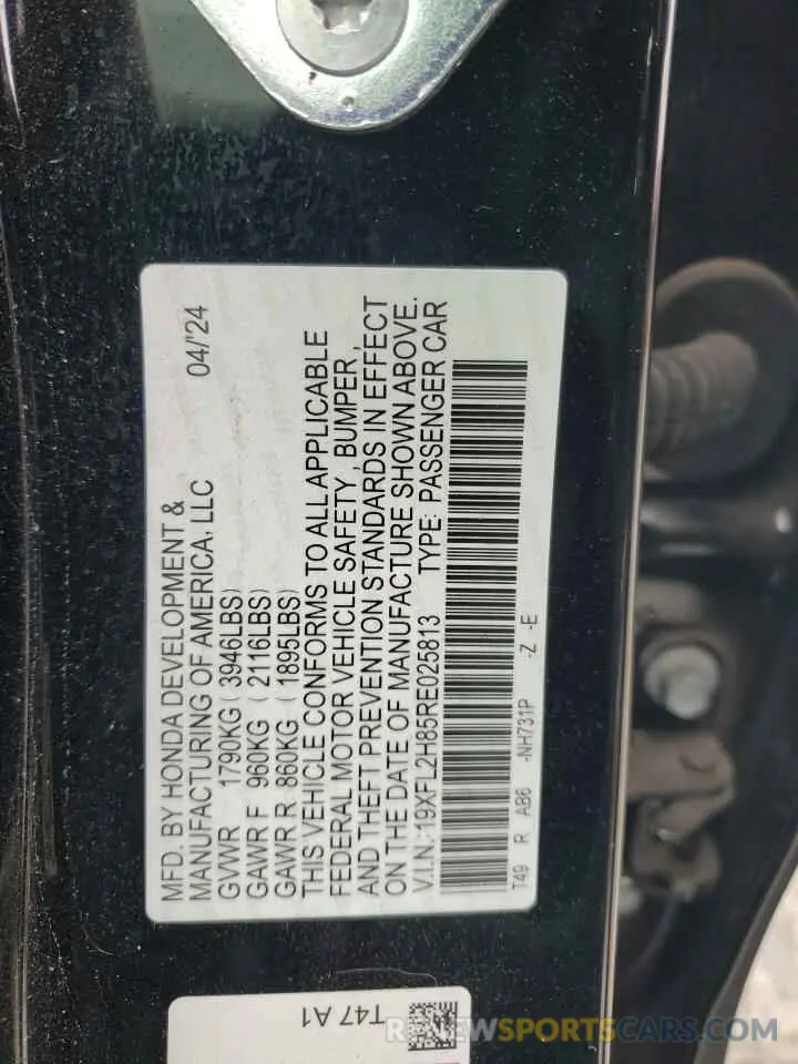14 Photograph of a damaged car 19XFL2H85RE025813 HONDA CIVIC 2024