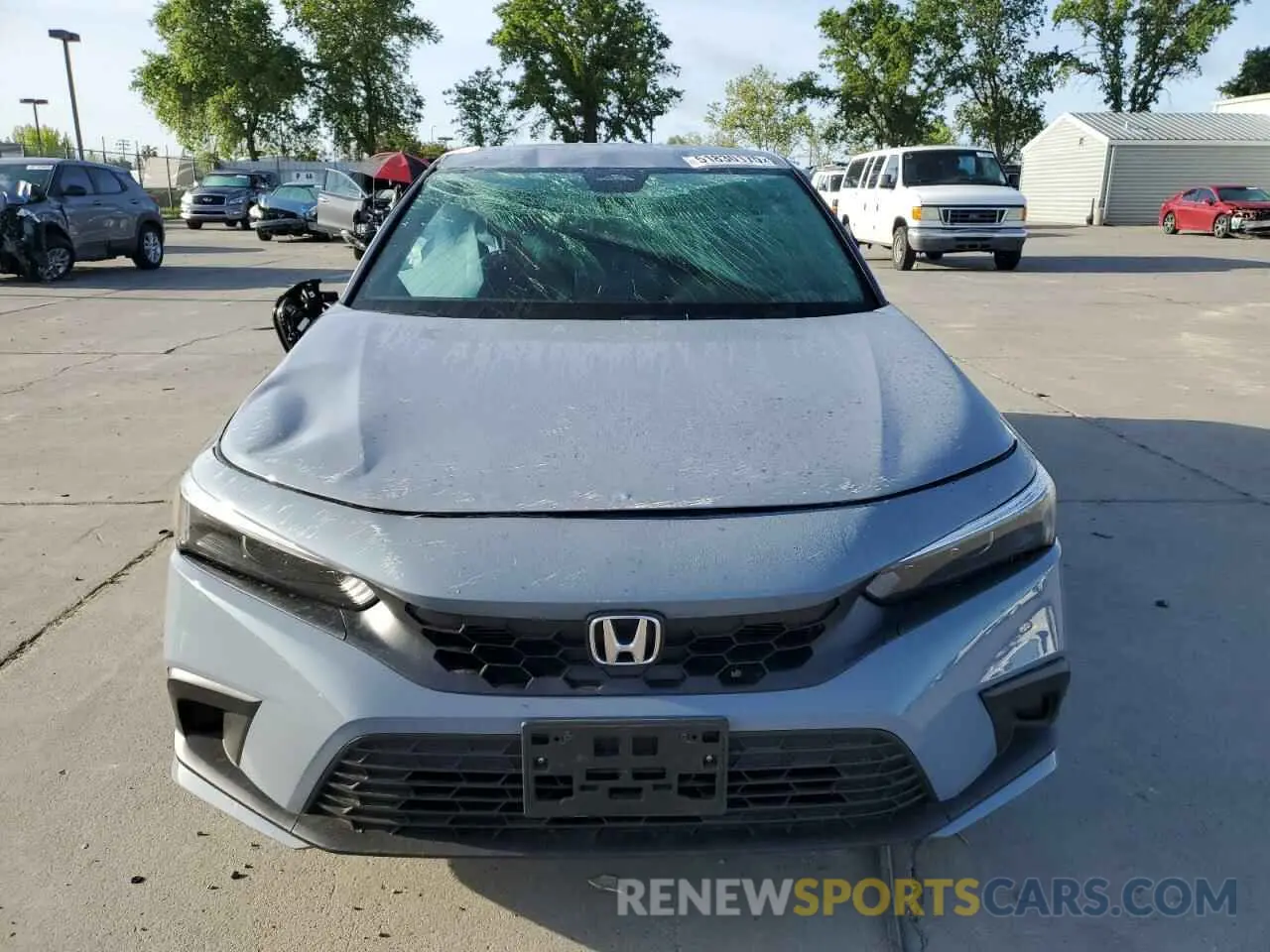 5 Photograph of a damaged car 19XFL2H85RE039873 HONDA CIVIC 2024