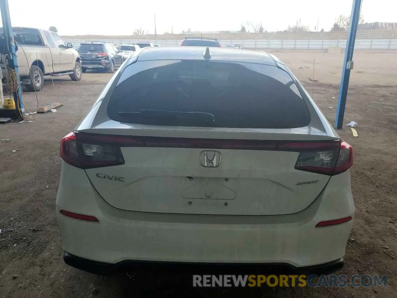 6 Photograph of a damaged car 19XFL2H86RE001004 HONDA CIVIC 2024