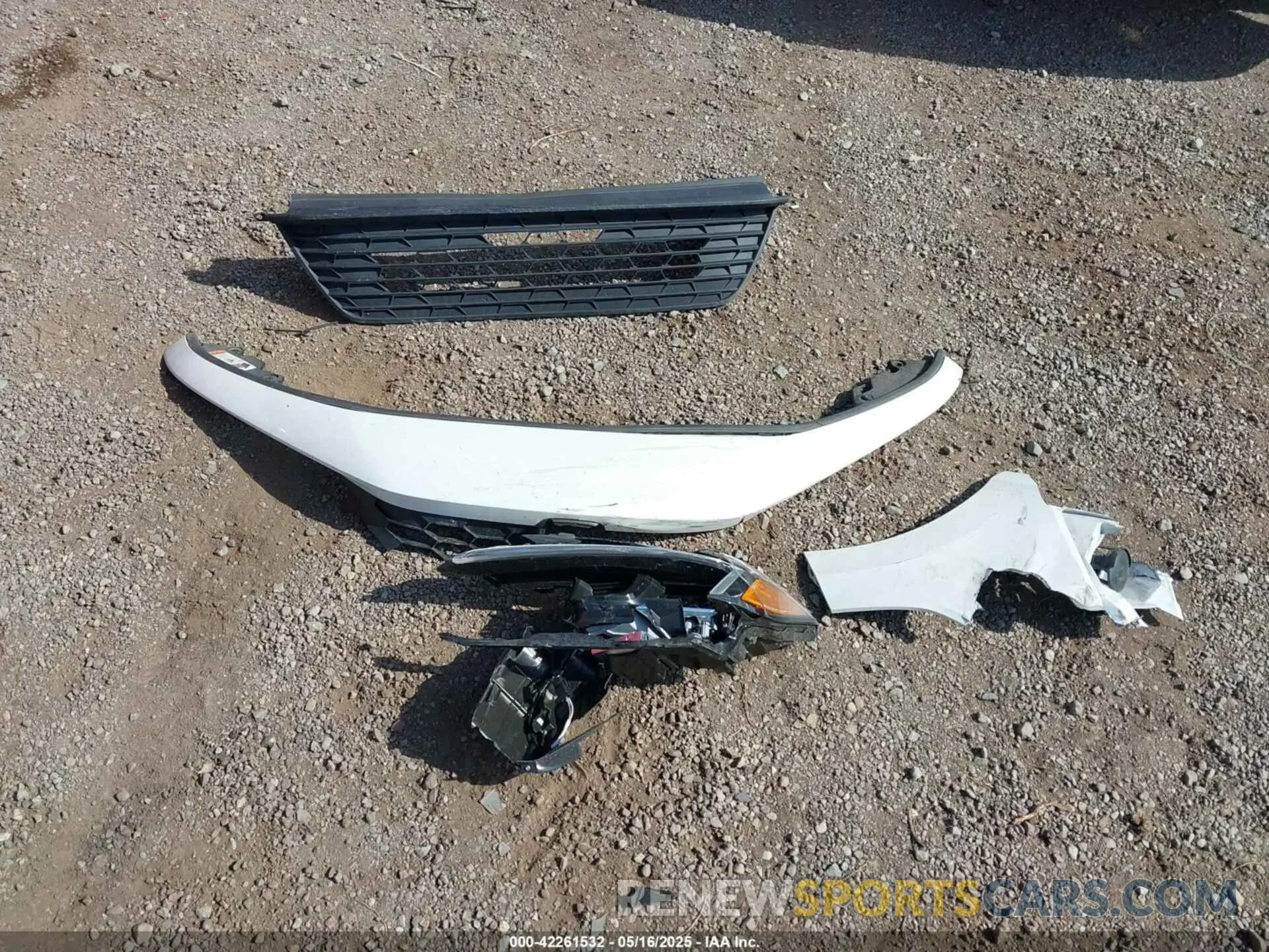 12 Photograph of a damaged car 19XFL2H86RE002234 HONDA CIVIC 2024