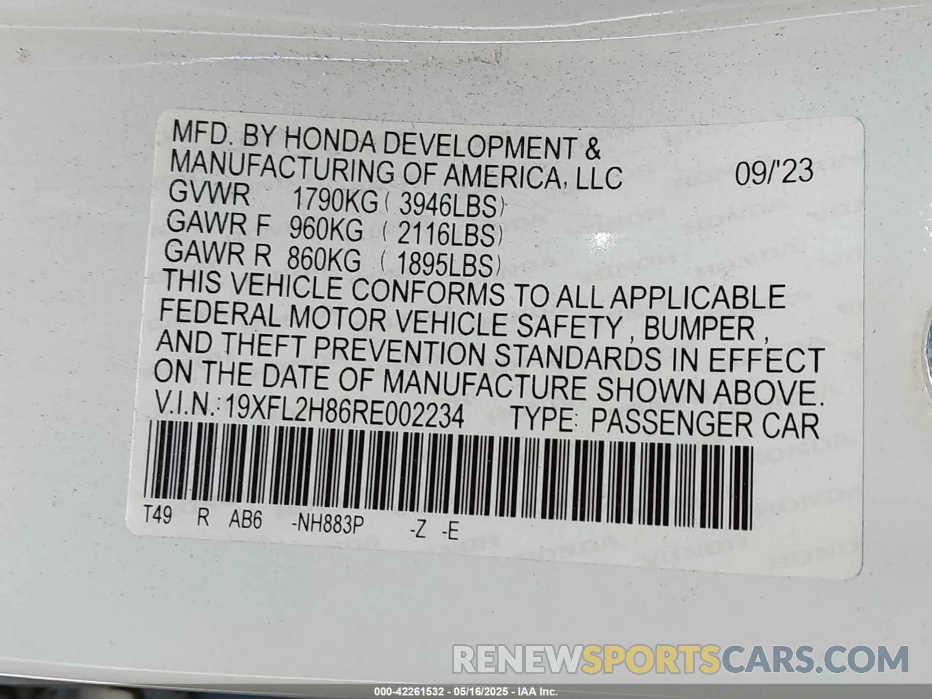 9 Photograph of a damaged car 19XFL2H86RE002234 HONDA CIVIC 2024
