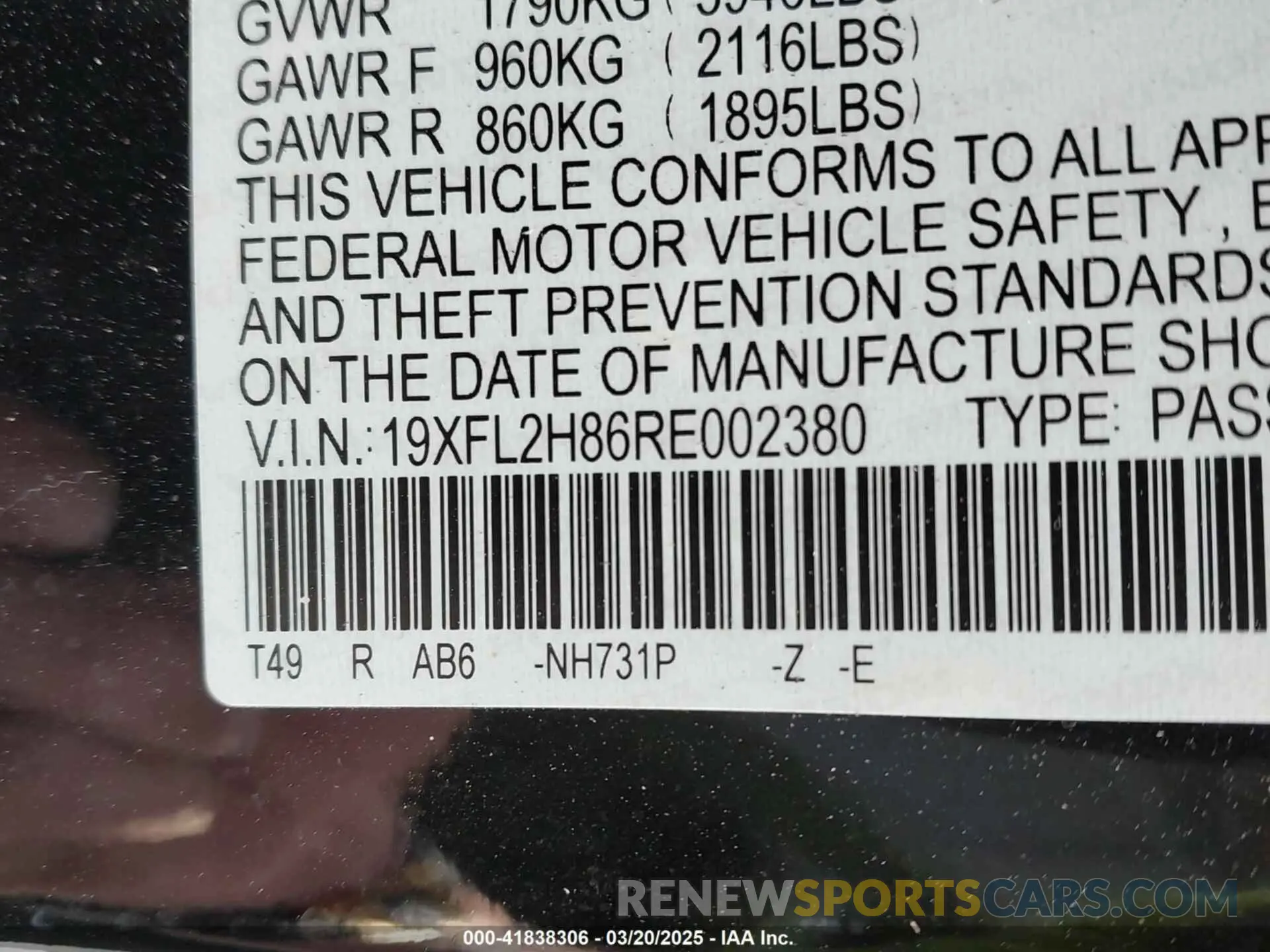 9 Photograph of a damaged car 19XFL2H86RE002380 HONDA CIVIC 2024
