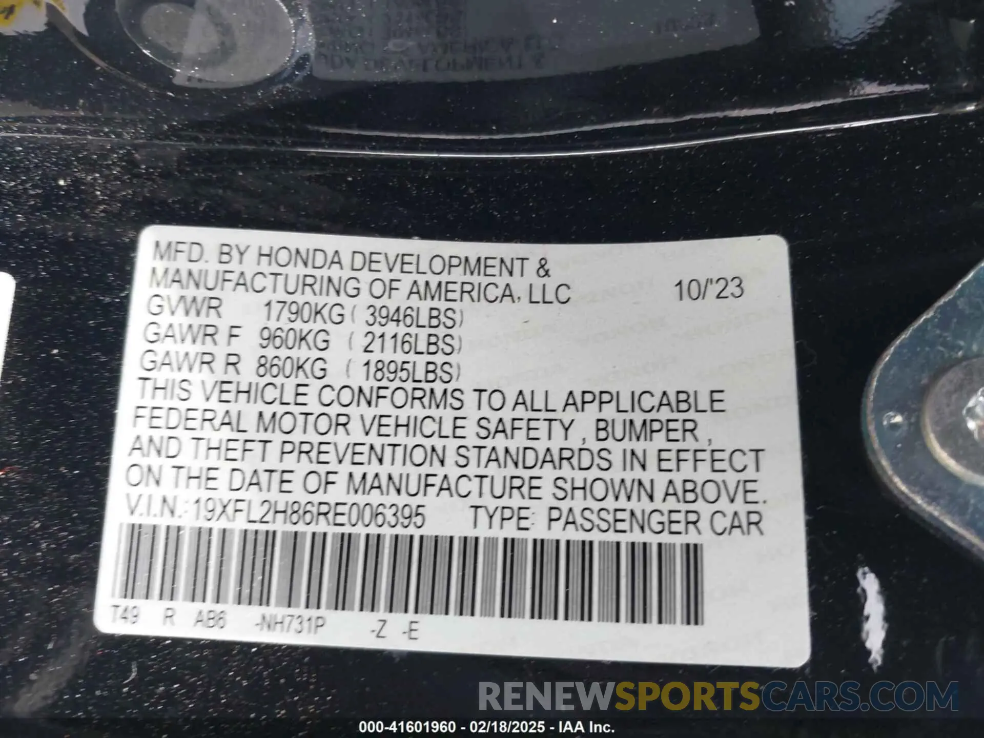 9 Photograph of a damaged car 19XFL2H86RE006395 HONDA CIVIC 2024