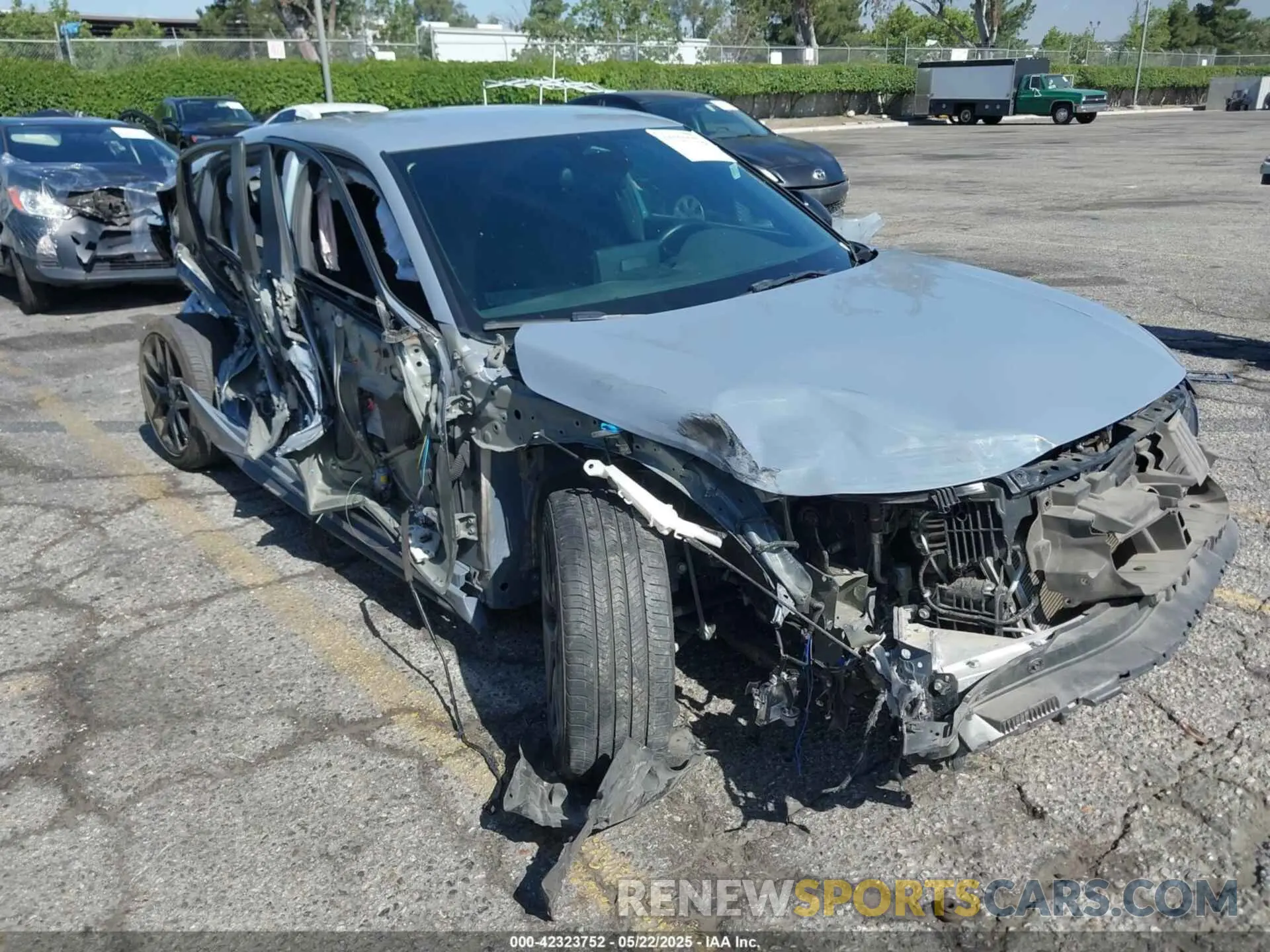6 Photograph of a damaged car 19XFL2H86RE010544 HONDA CIVIC 2024