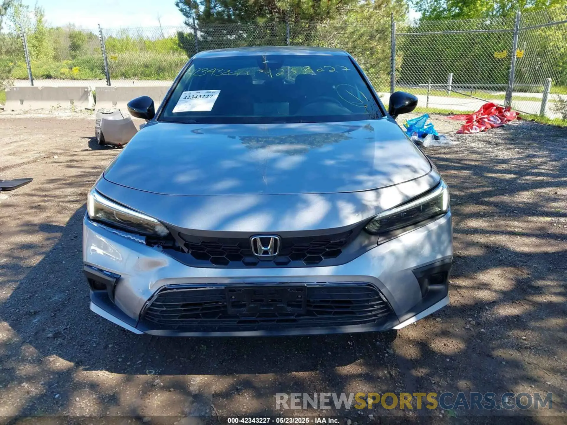 12 Photograph of a damaged car 19XFL2H86RE011127 HONDA CIVIC 2024