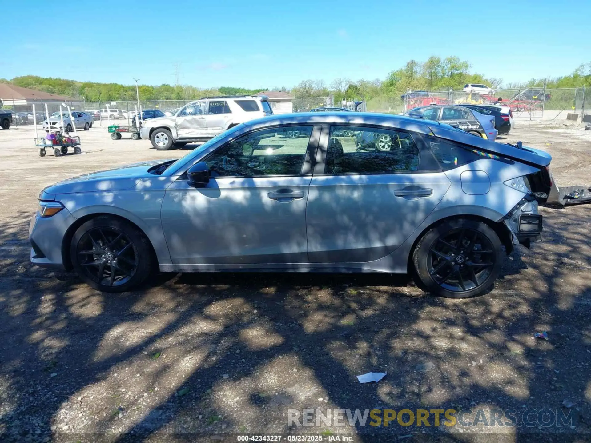 14 Photograph of a damaged car 19XFL2H86RE011127 HONDA CIVIC 2024
