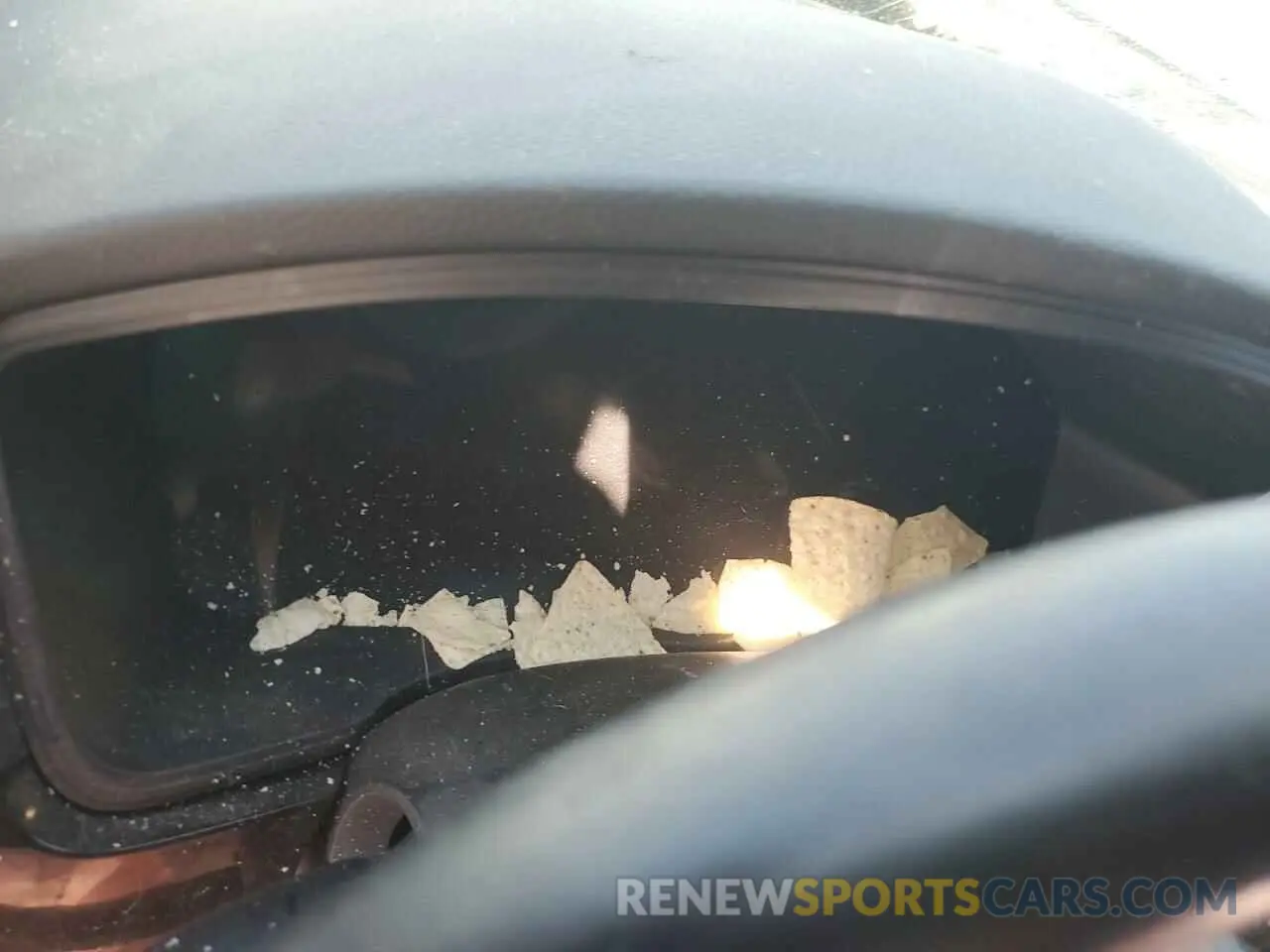 9 Photograph of a damaged car 19XFL2H86RE019115 HONDA CIVIC 2024
