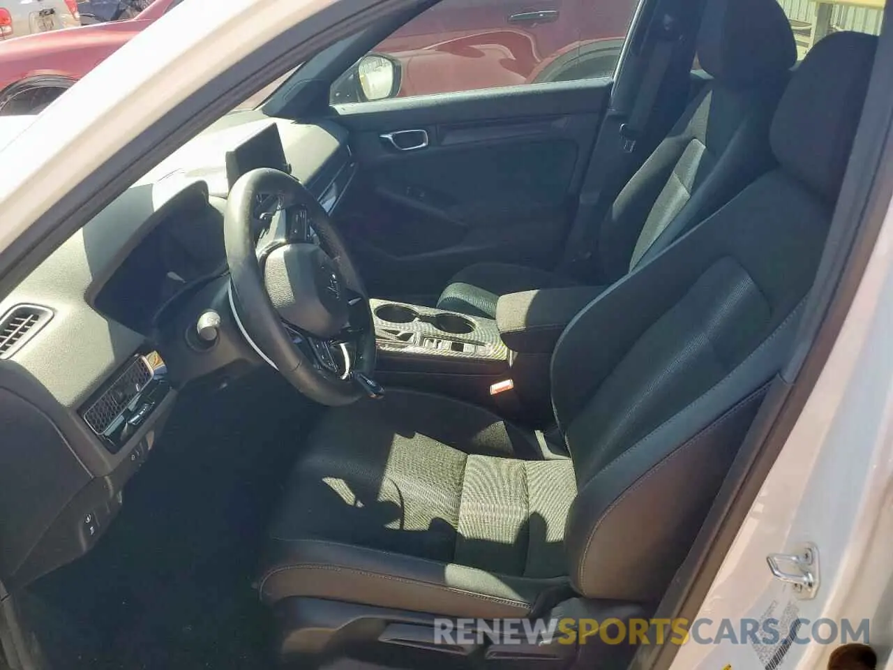 7 Photograph of a damaged car 19XFL2H86RE024847 HONDA CIVIC 2024