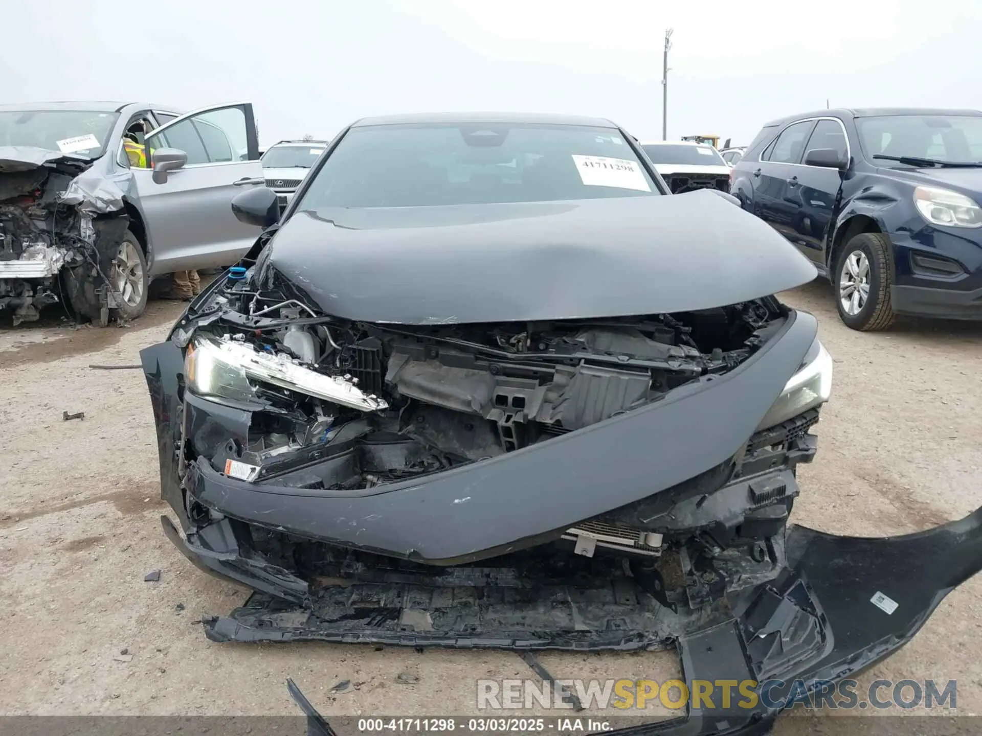 13 Photograph of a damaged car 19XFL2H86RE036898 HONDA CIVIC 2024
