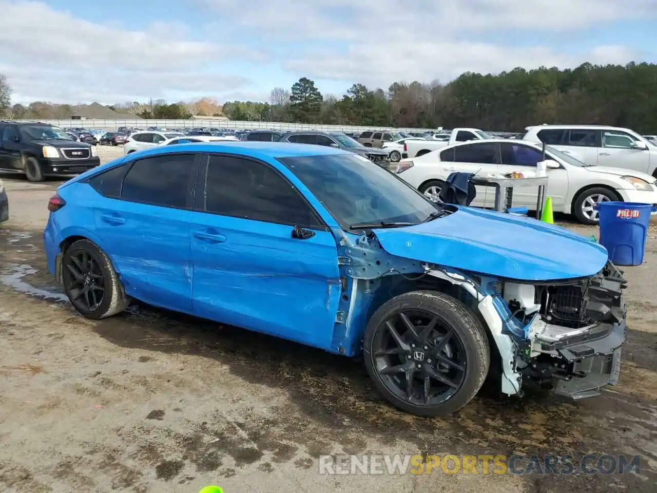 4 Photograph of a damaged car 19XFL2H87RE034450 HONDA CIVIC 2024