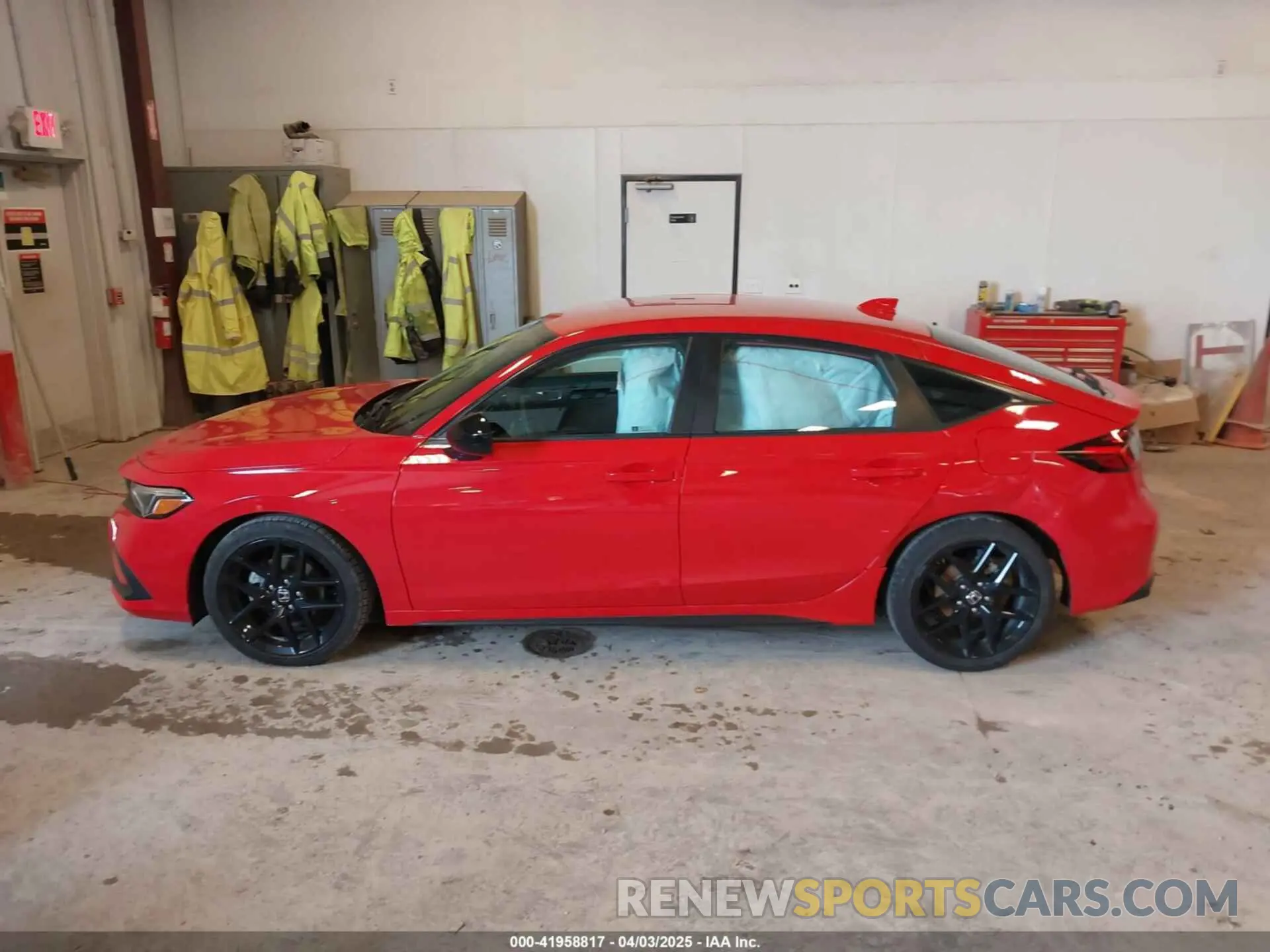 14 Photograph of a damaged car 19XFL2H88RE014160 HONDA CIVIC 2024
