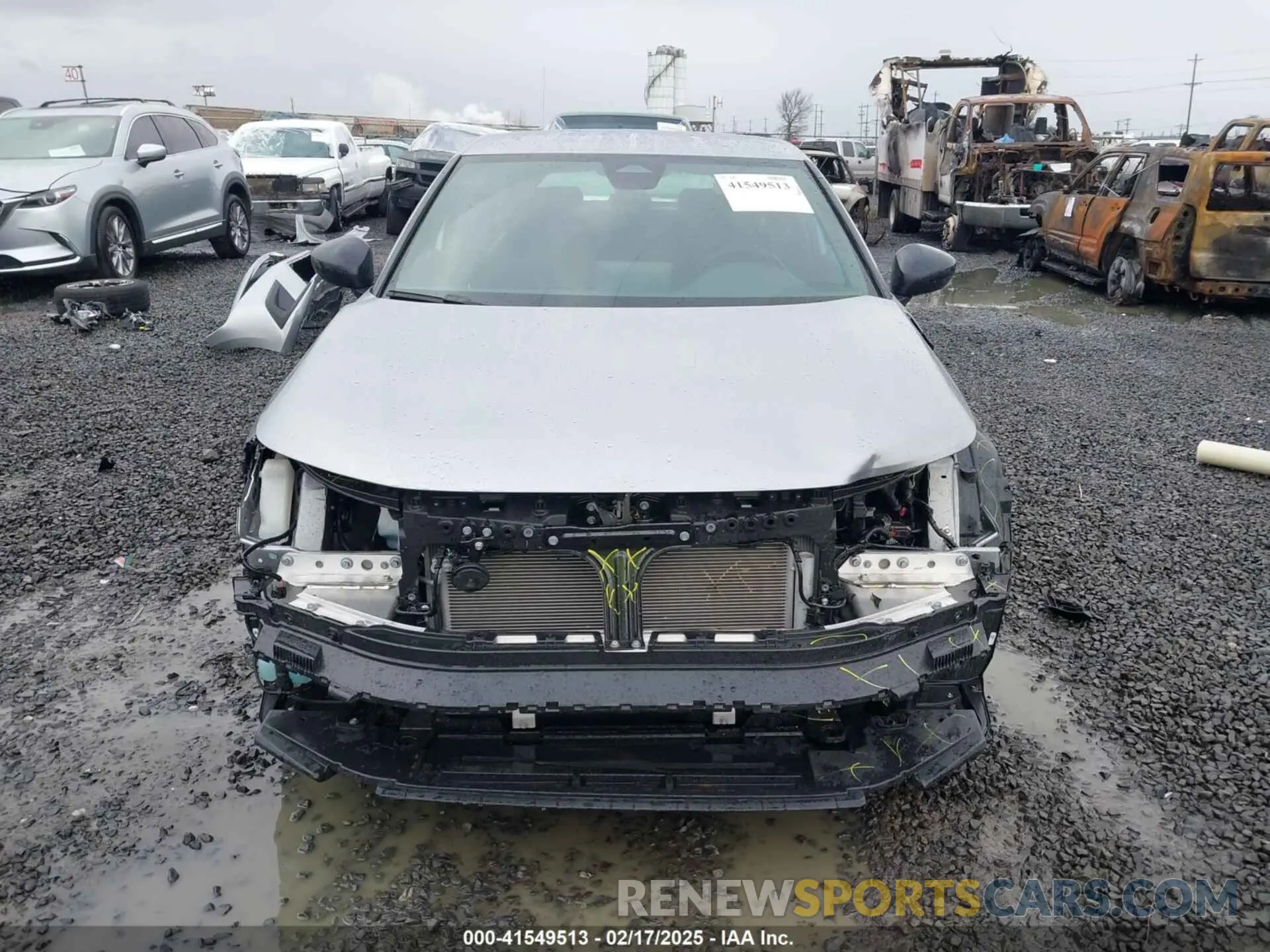 13 Photograph of a damaged car 19XFL2H88RE019097 HONDA CIVIC 2024