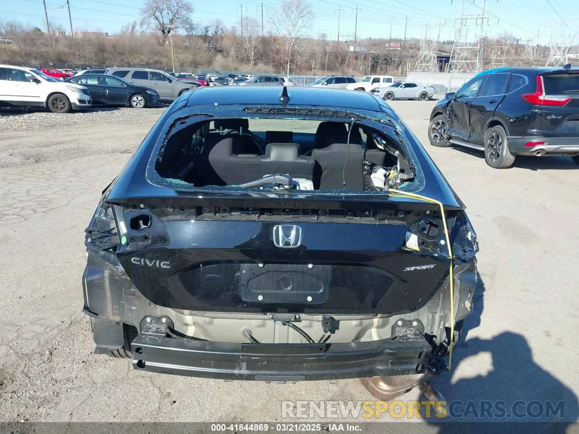 17 Photograph of a damaged car 19XFL2H88RE019486 HONDA CIVIC 2024