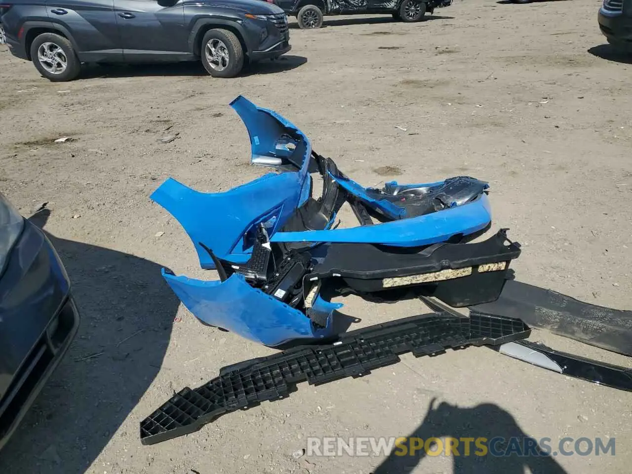 12 Photograph of a damaged car 19XFL2H88RE029130 HONDA CIVIC 2024