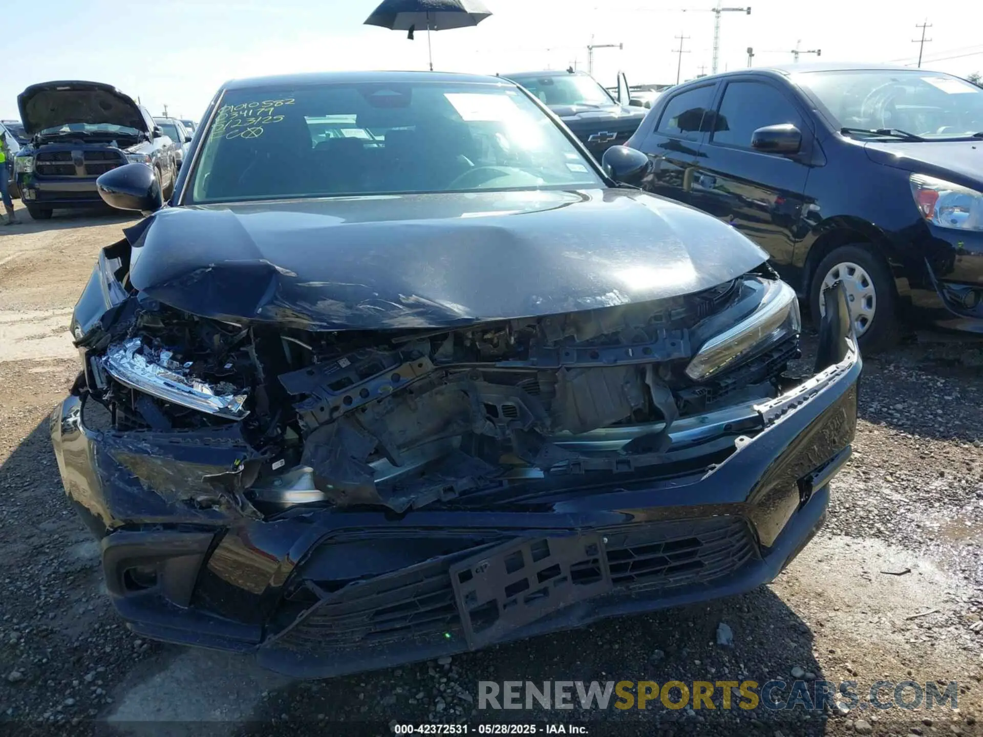 12 Photograph of a damaged car 19XFL2H88RE034179 HONDA CIVIC 2024