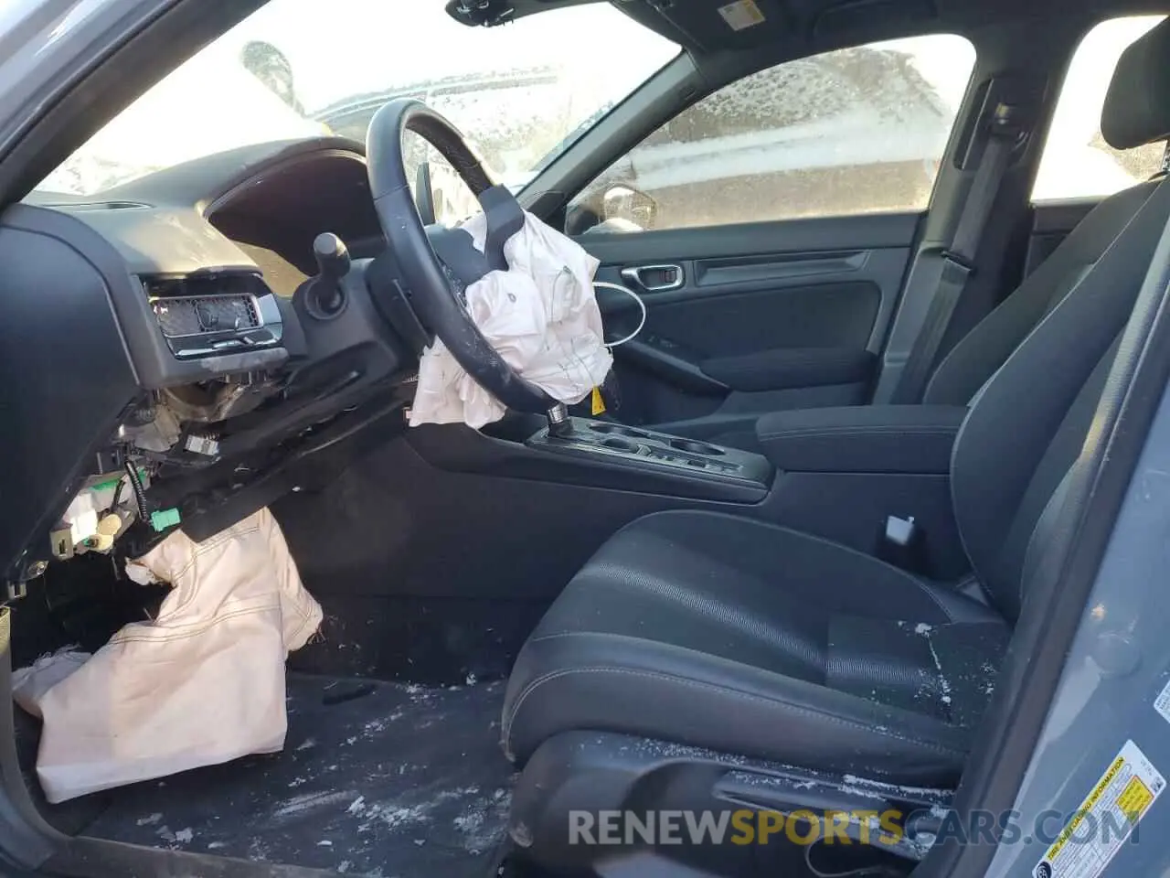 7 Photograph of a damaged car 19XFL2H88RE039849 HONDA CIVIC 2024