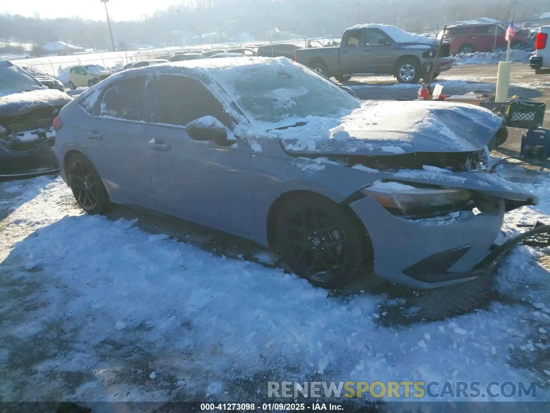 1 Photograph of a damaged car 19XFL2H89RE023532 HONDA CIVIC 2024