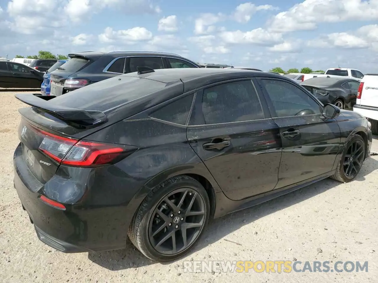 3 Photograph of a damaged car 19XFL2H89RE023949 HONDA CIVIC 2024