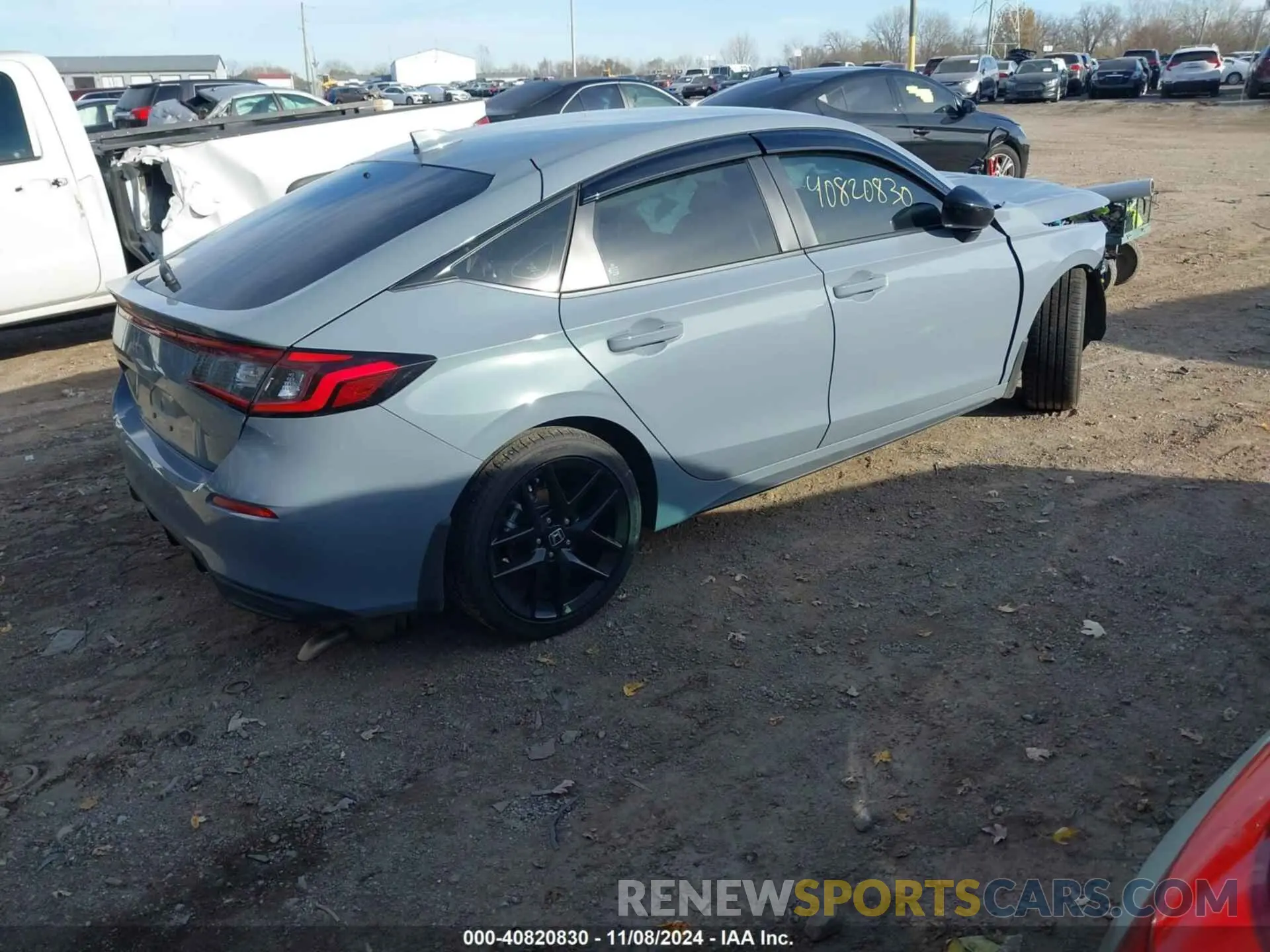 4 Photograph of a damaged car 19XFL2H89RE025541 HONDA CIVIC 2024