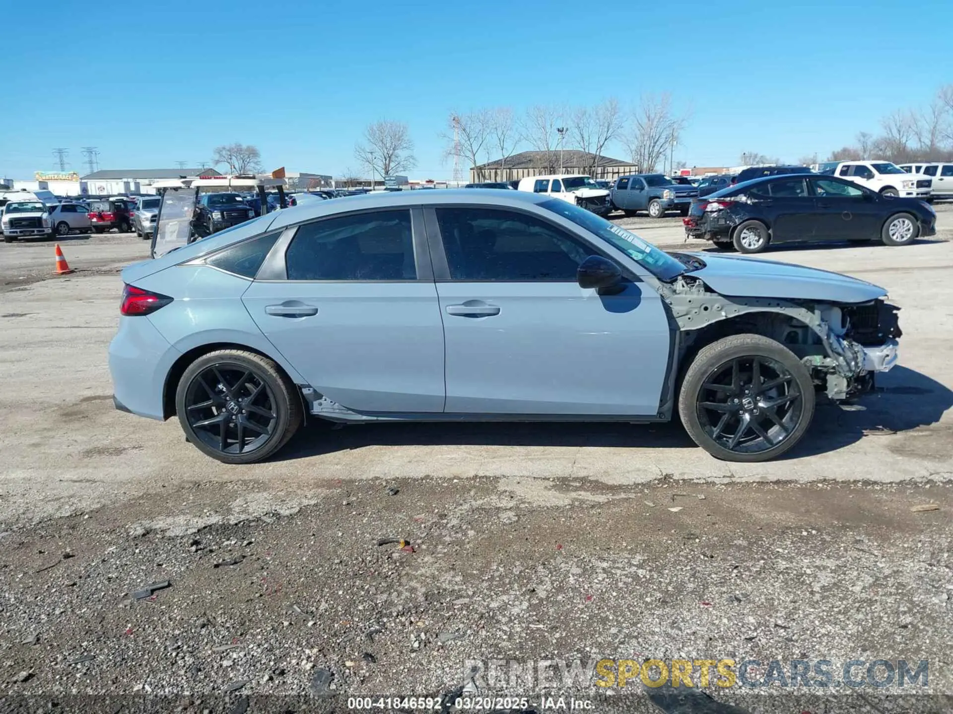 14 Photograph of a damaged car 19XFL2H89RE026690 HONDA CIVIC 2024