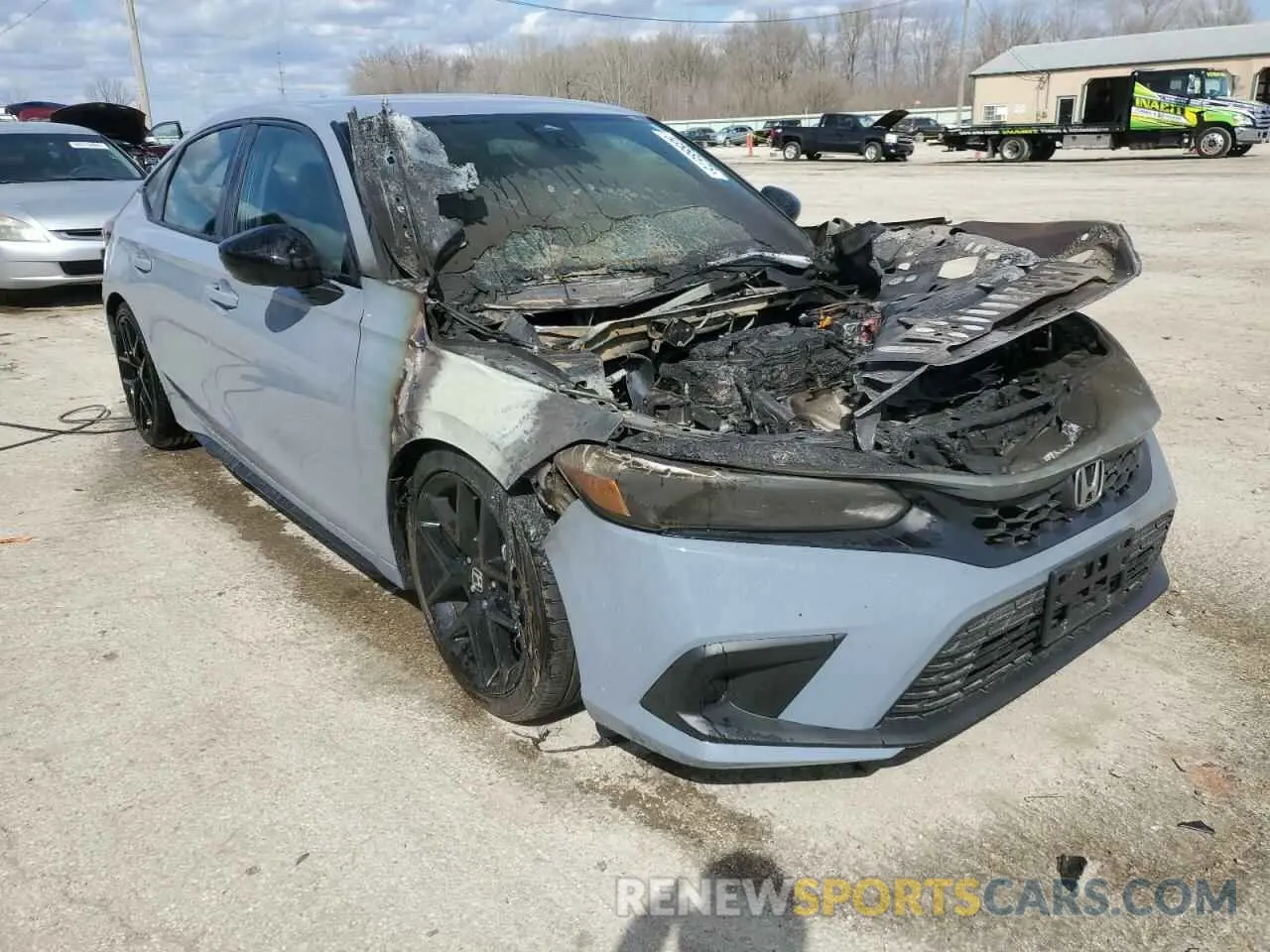 4 Photograph of a damaged car 19XFL2H89RE032649 HONDA CIVIC 2024